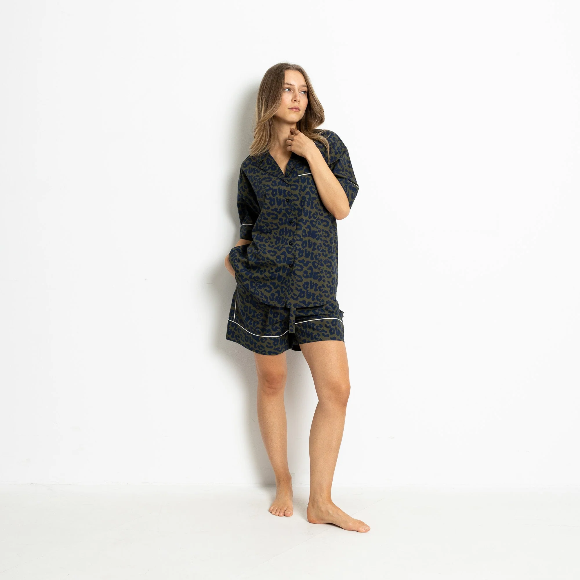Pyjama Shirt short sleeve - leo splashes navy/olive - Image 7