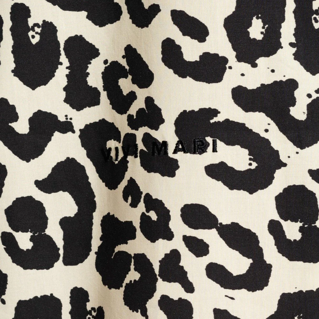 Pyjama Shorts - leo splashes black/sand - Image 8