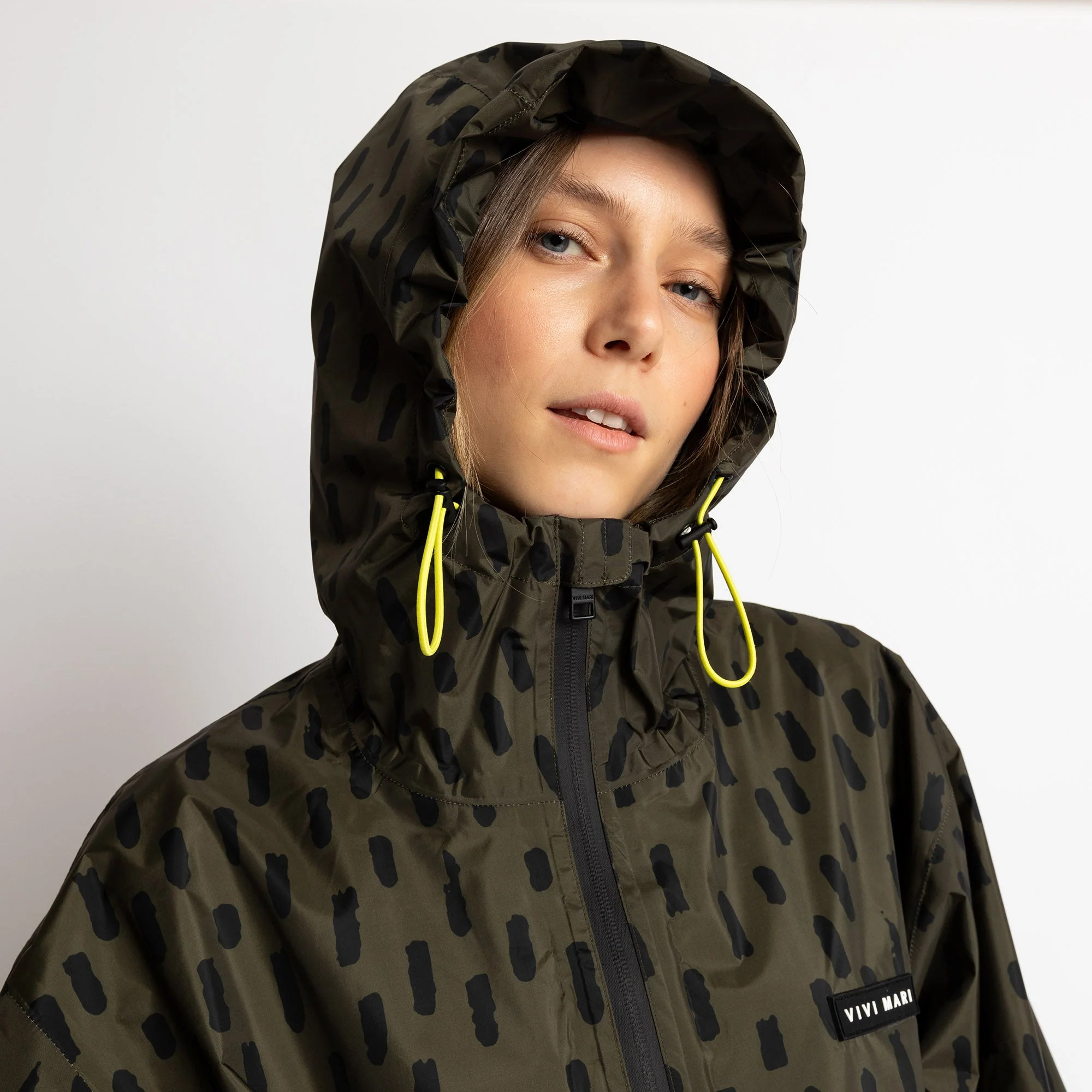 Rain Jacket drops olive/black - Image 7