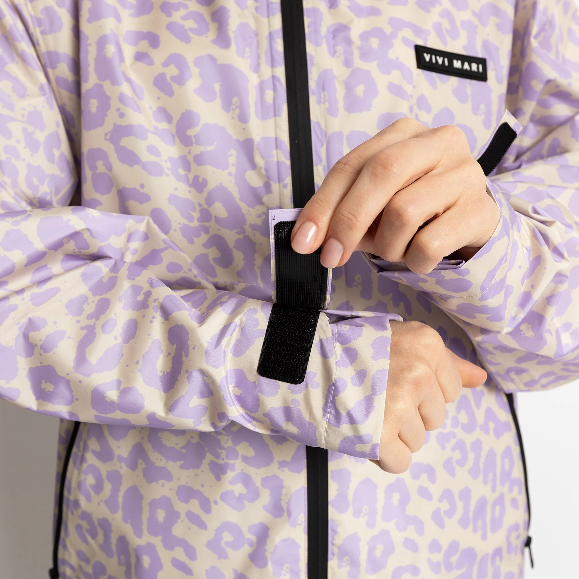 Rain Jacket leo splashes lavender/grey - Image 17