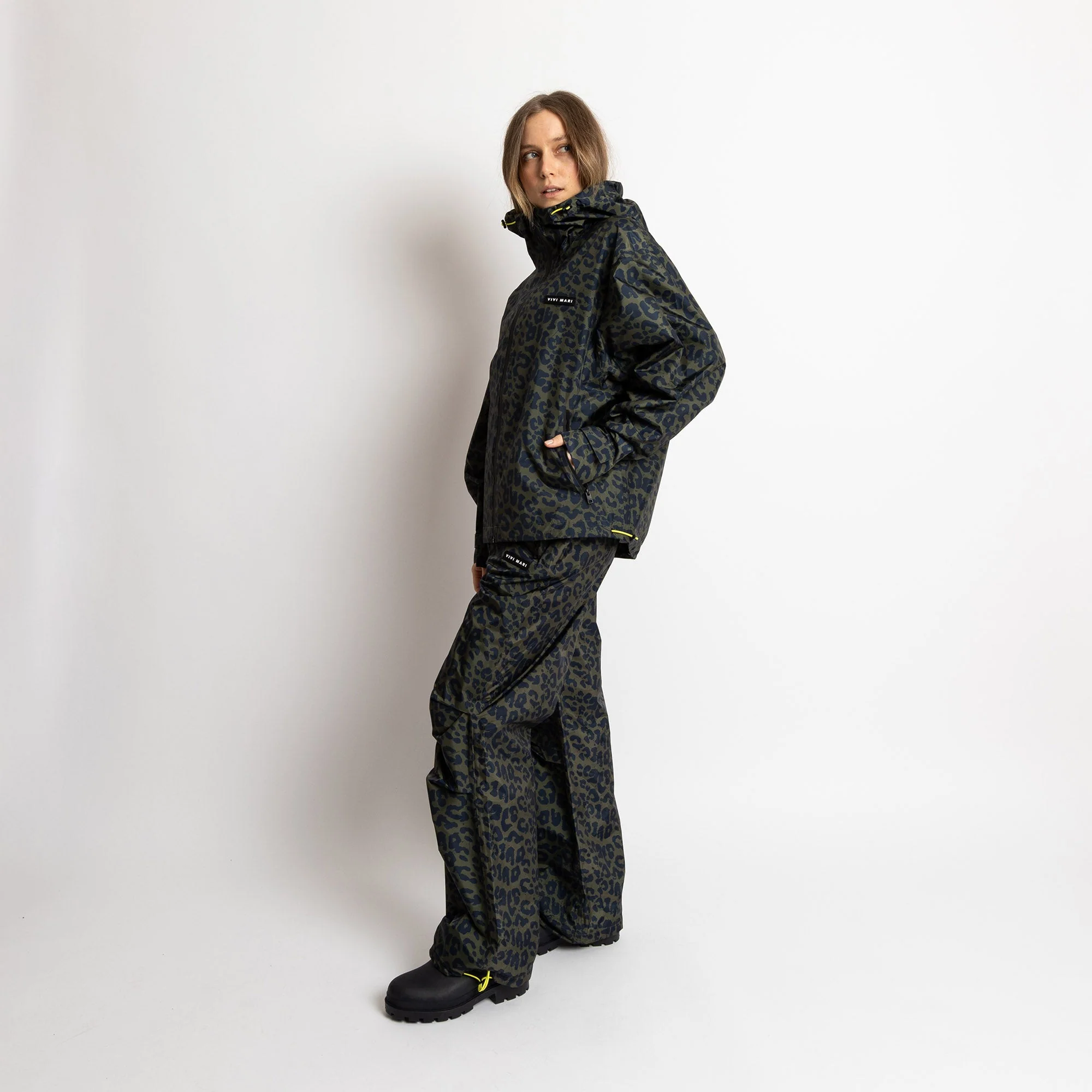 Rain Jacket leo splashes navy/olive - Image 10