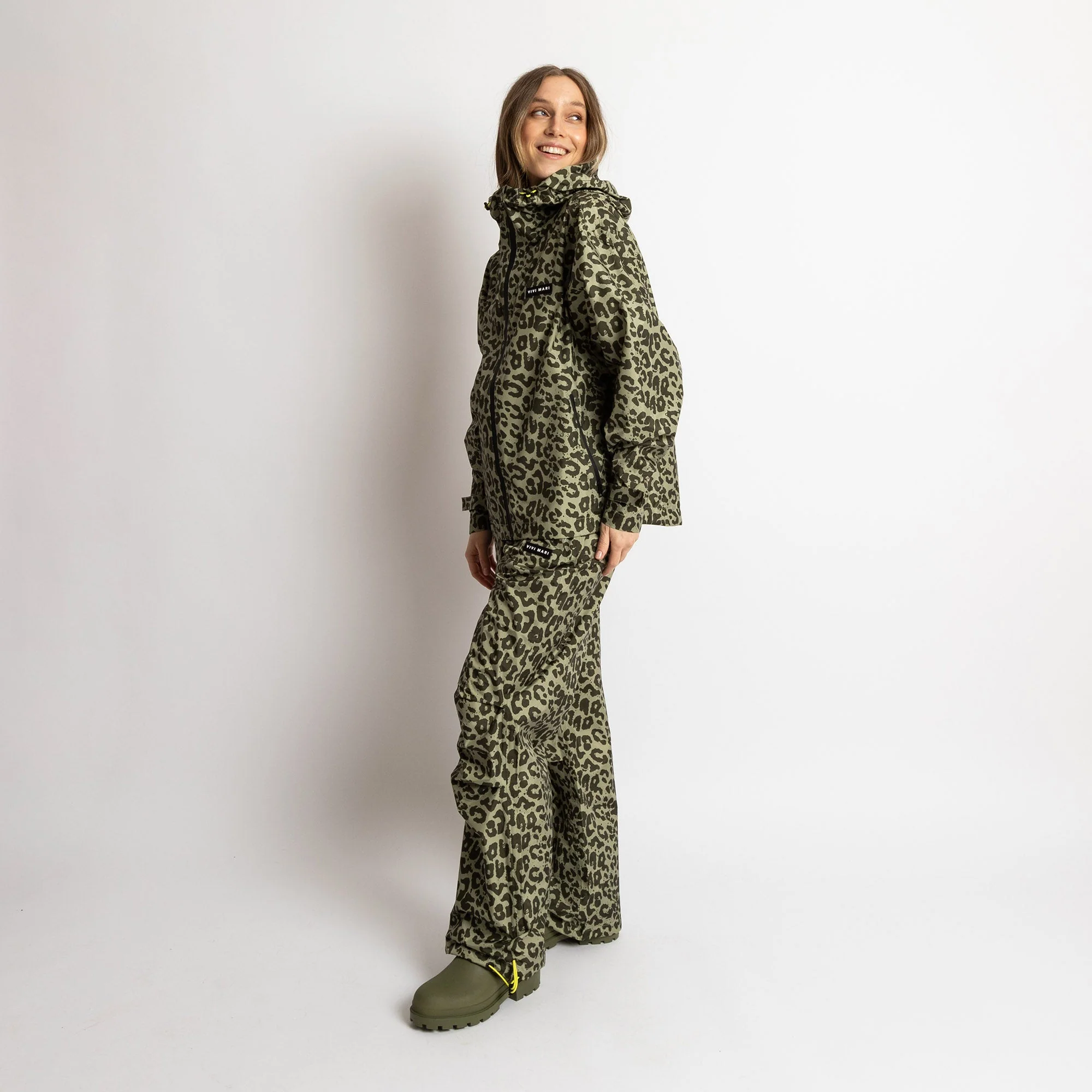 Rain Jacket leo splashes olive/pale olive - Image 12