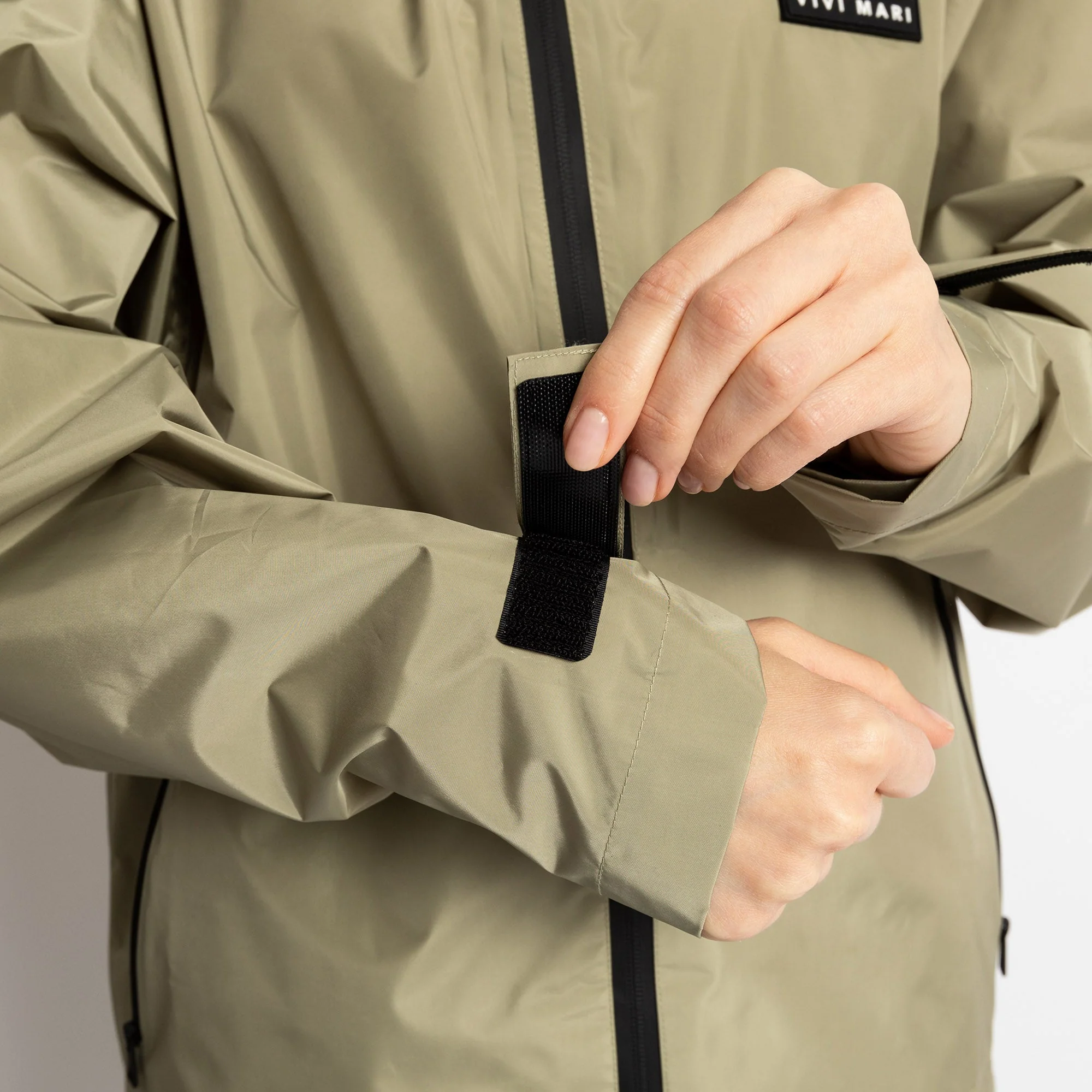 Rain Jacket solid pale olive - Image 17