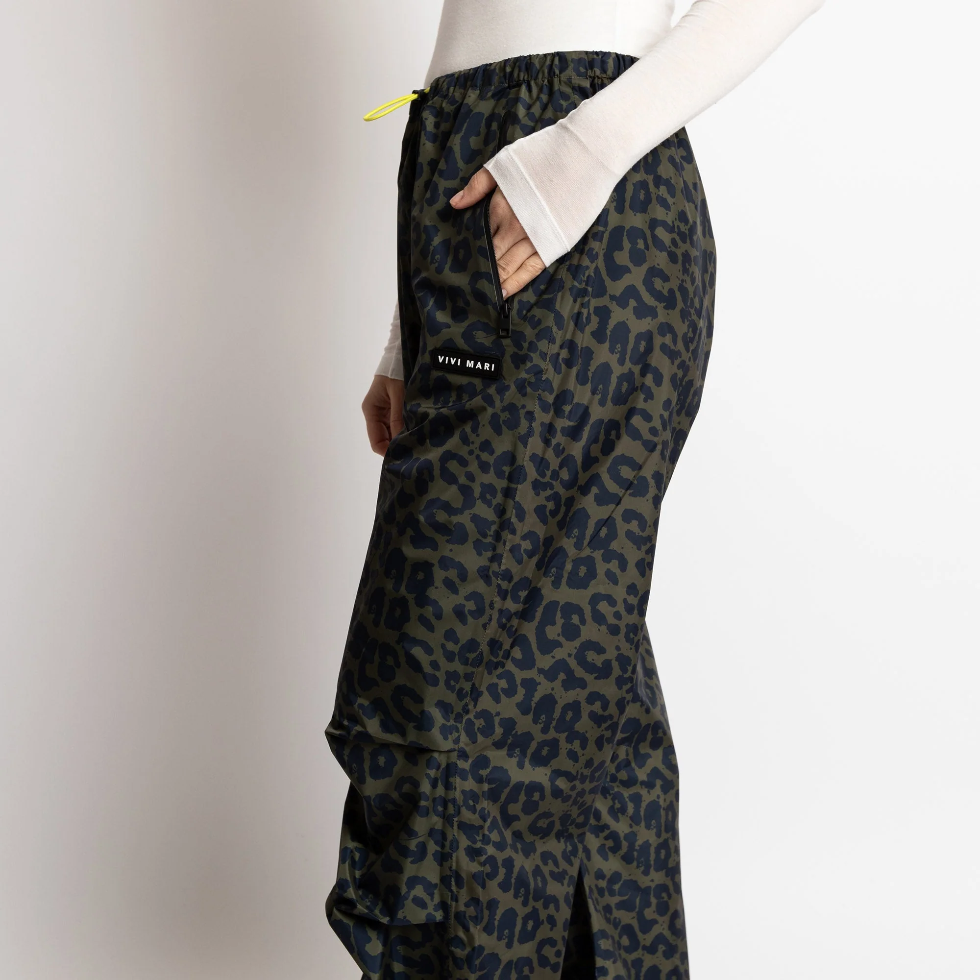 Rain Pants leo splashes navy/olive - Image 9