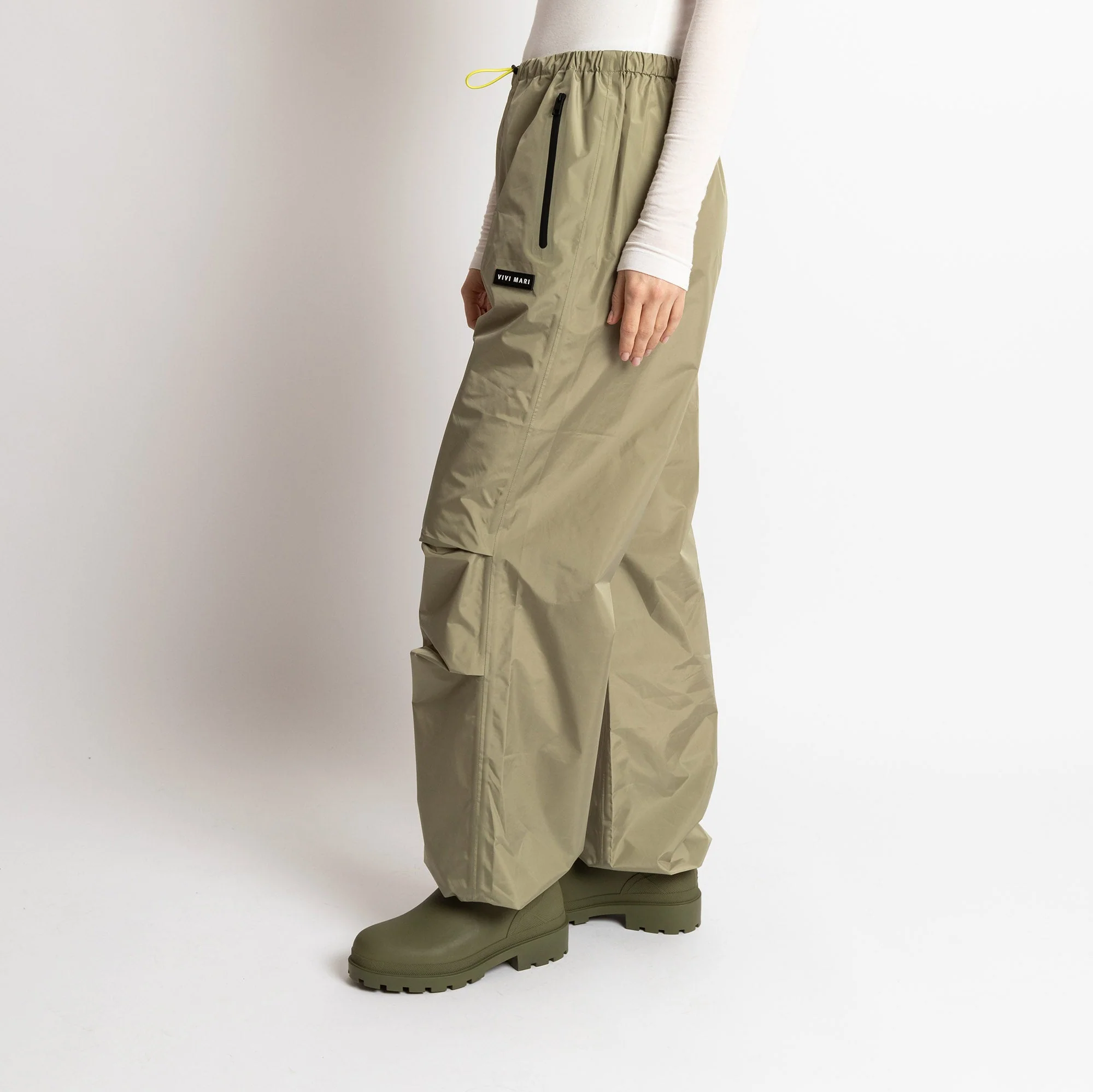 Rain Pants solid pale olive - Image 6