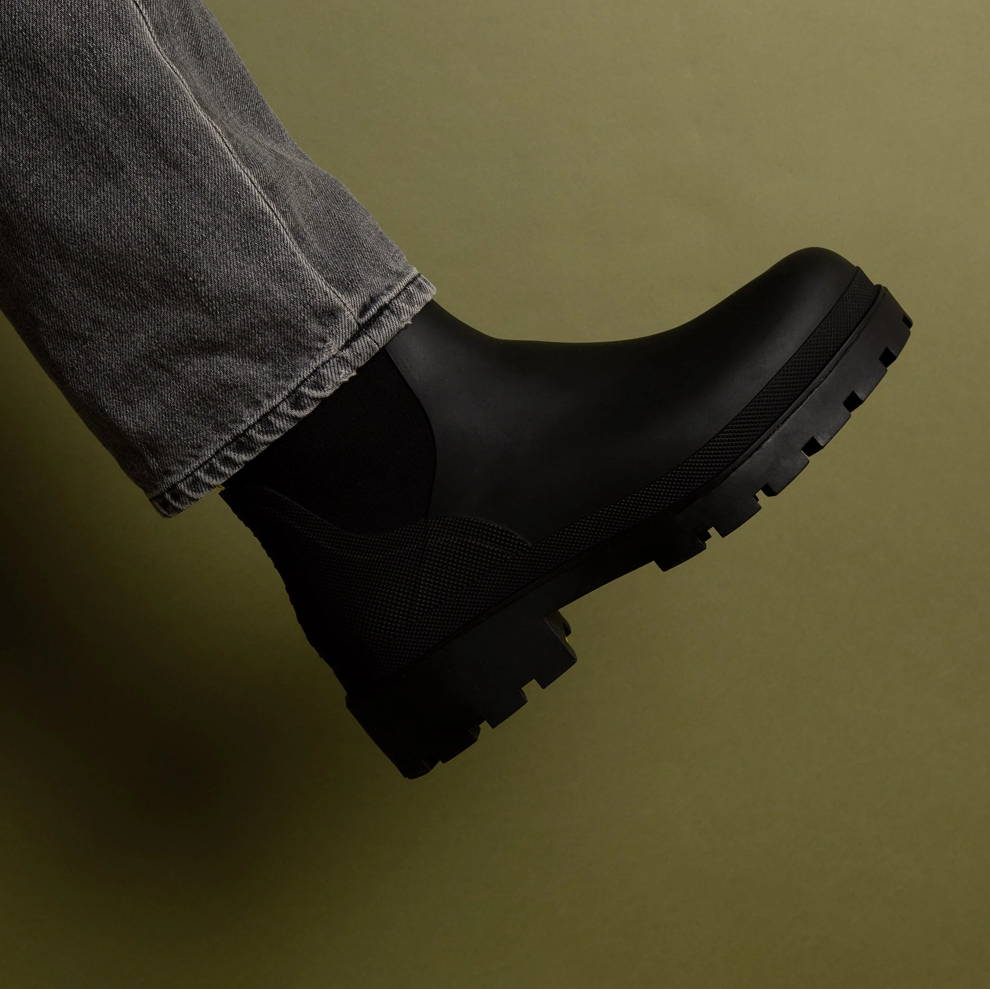 Rainboots short solid black - Image 13