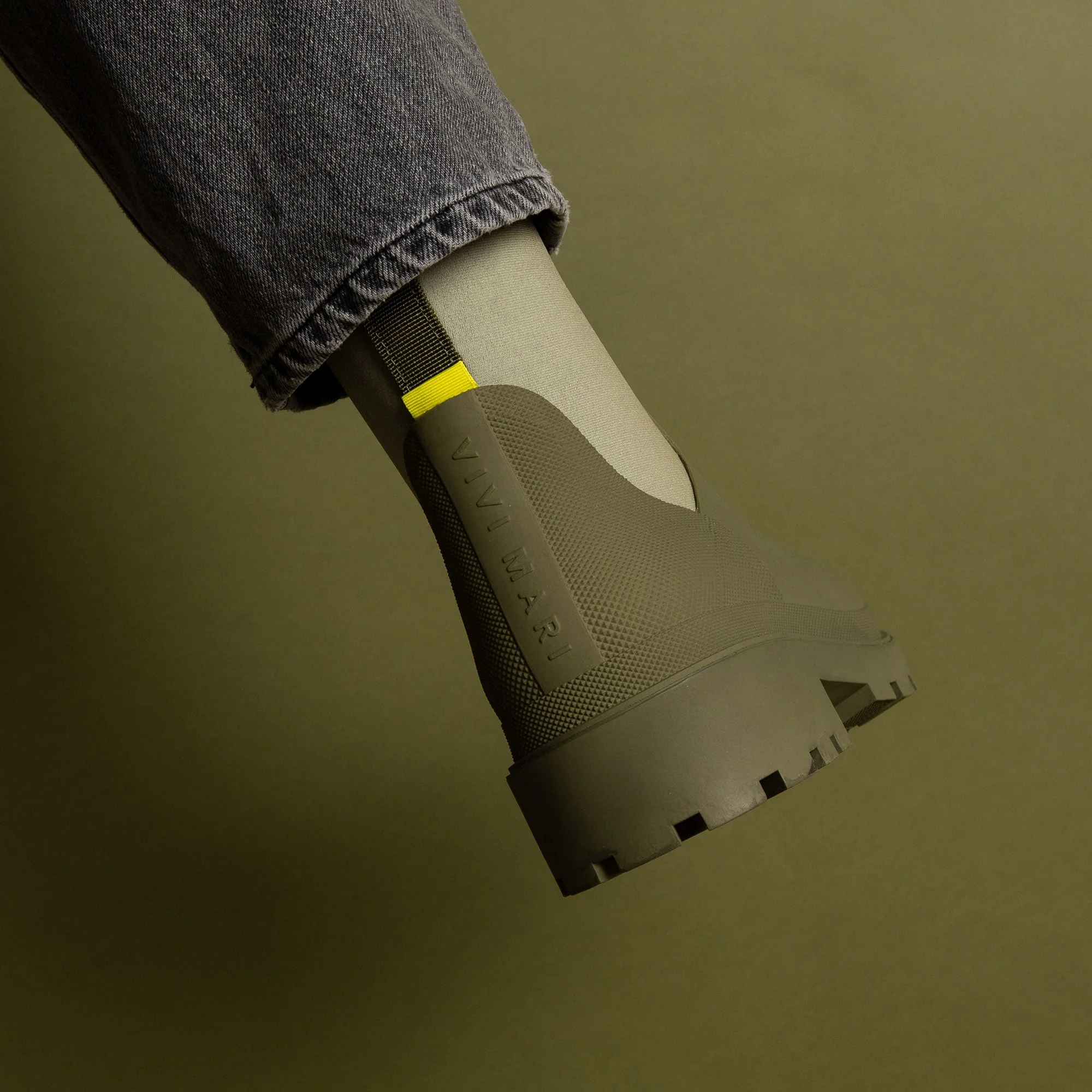 Rainboots short solid pale olive - Image 10