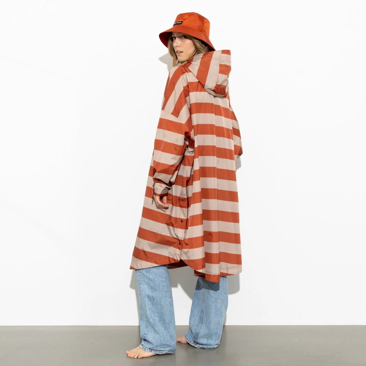 Raincoat bold stripes - cinnamon/latte - Image 7