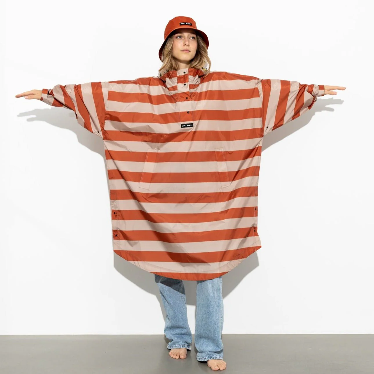 Raincoat bold stripes - cinnamon/latte - Image 9