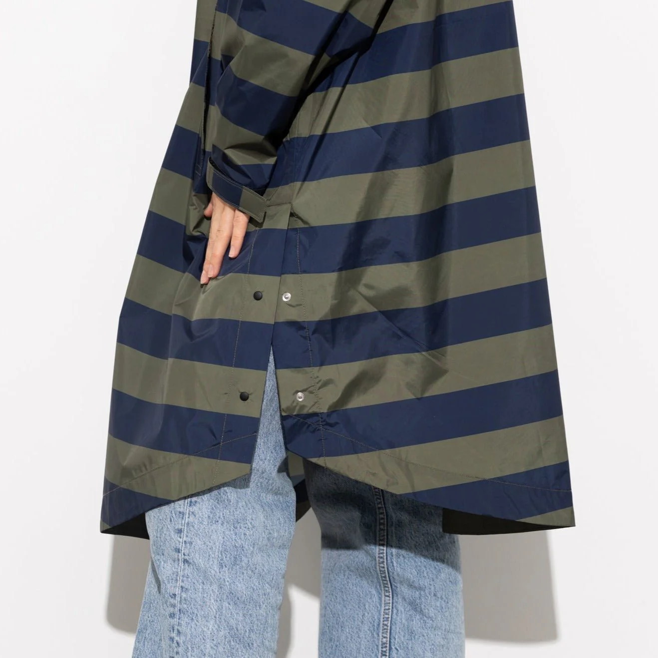 Raincoat bold stripes - navy/olive - Image 6