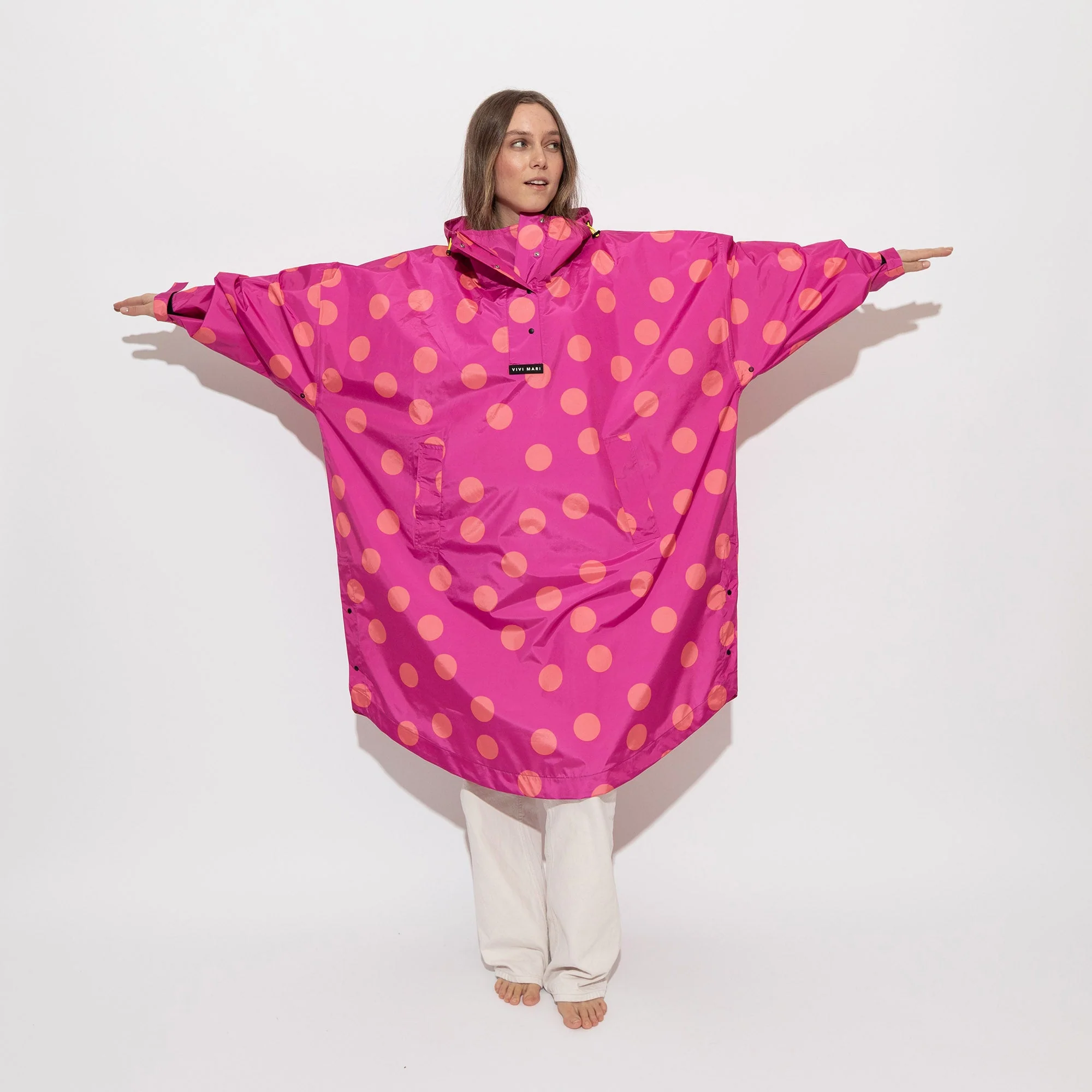Raincoat dots magenta/peach - Image 10