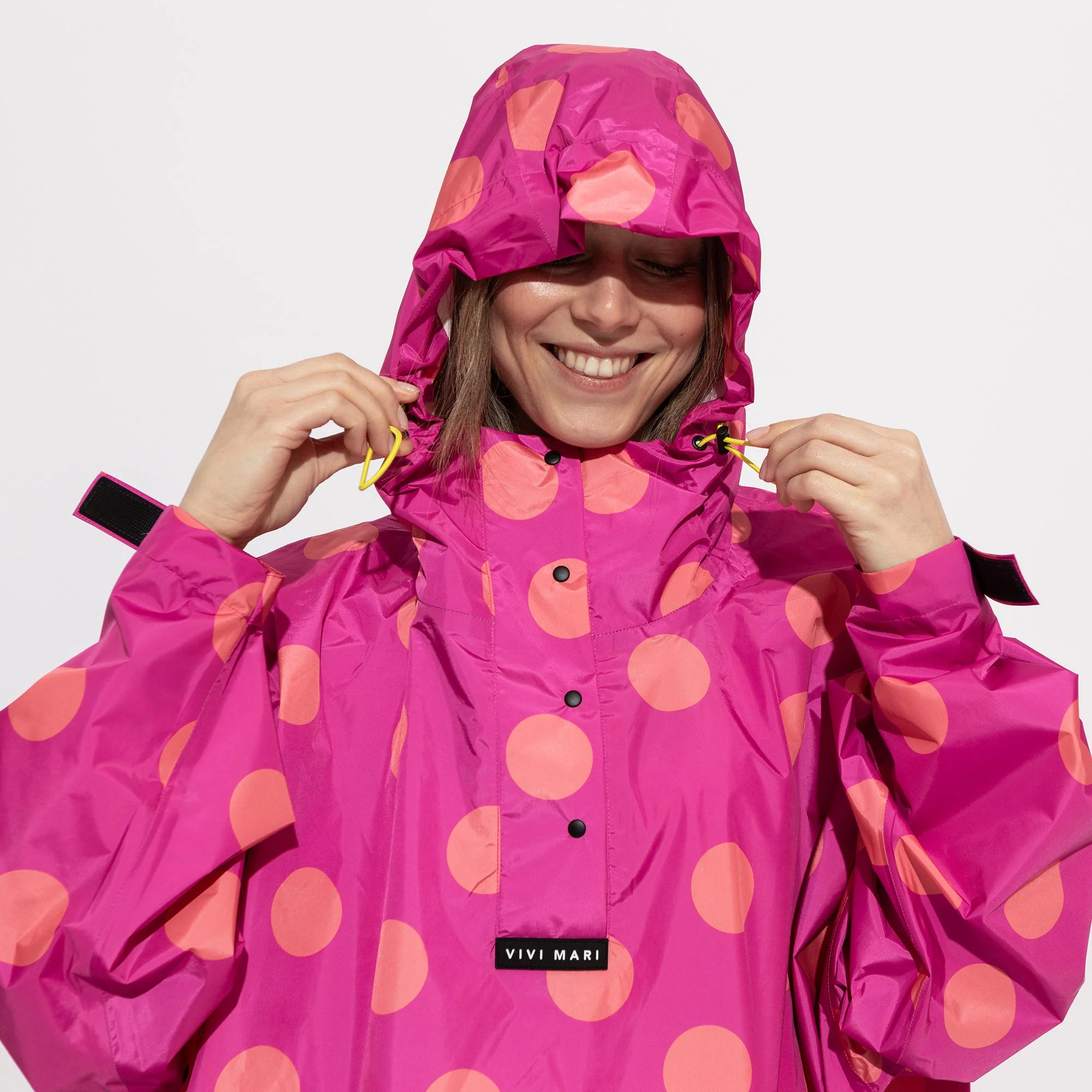 Raincoat dots magenta/peach - Image 4