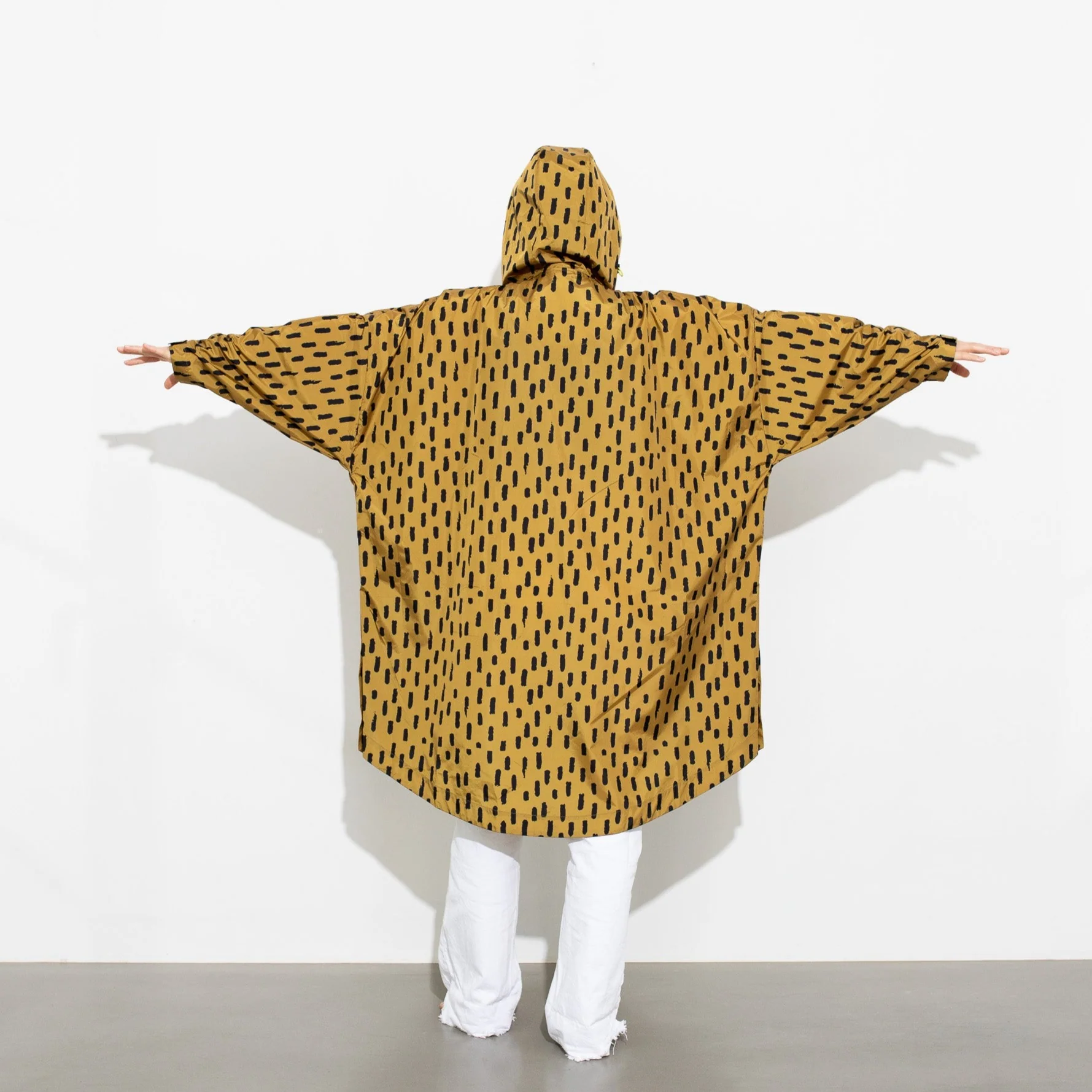 Raincoat drops mustard/black - Image 15