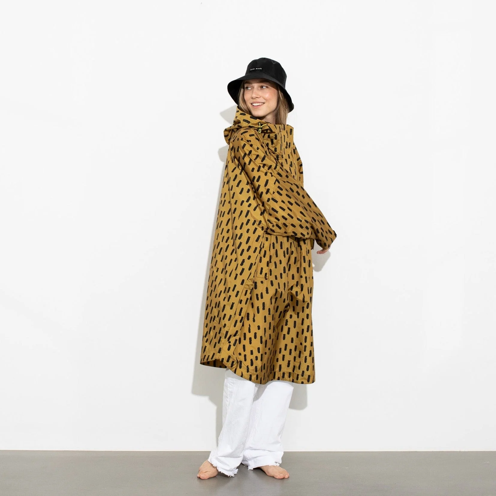 Raincoat drops mustard/black - Image 4