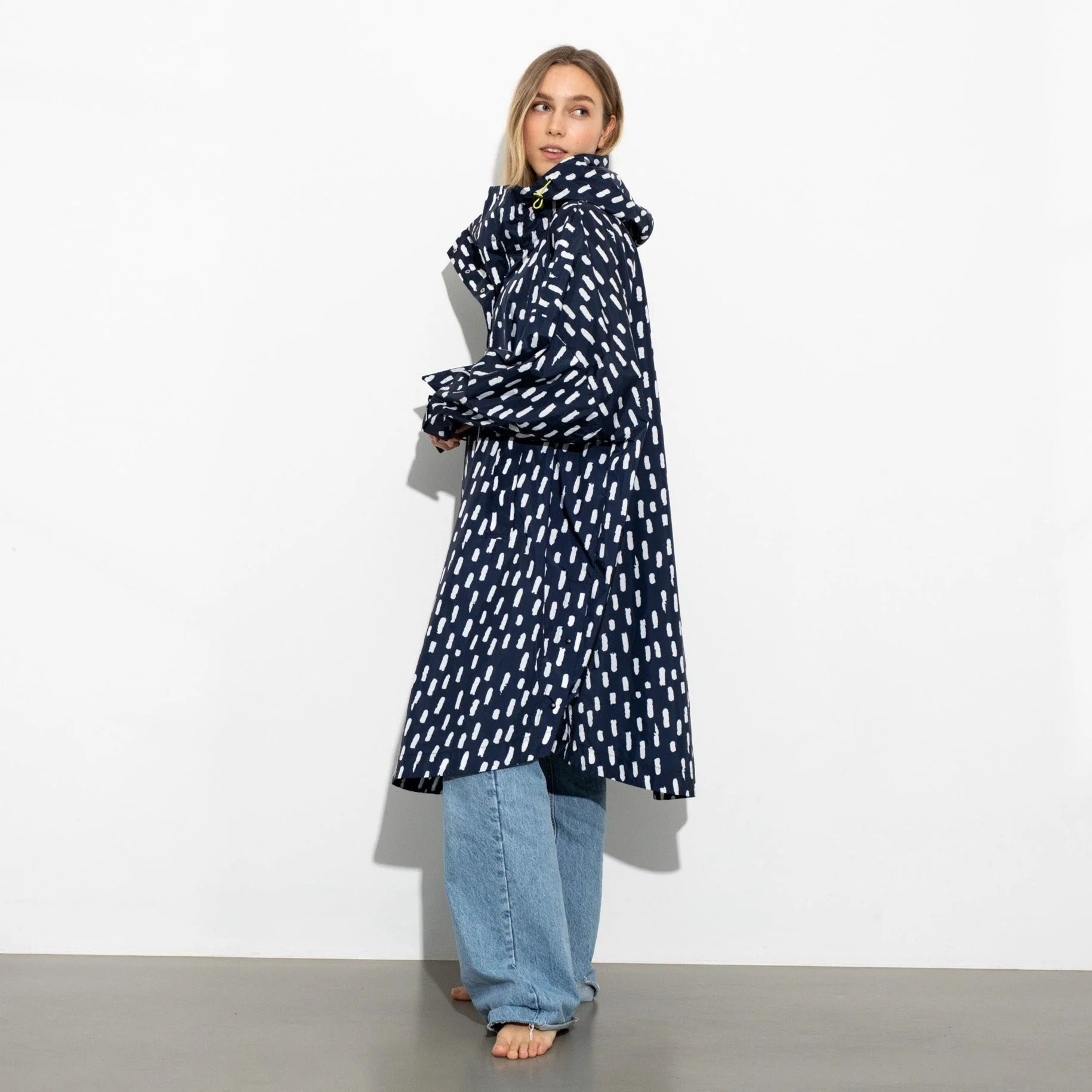 Raincoat drops navy/white - Image 4
