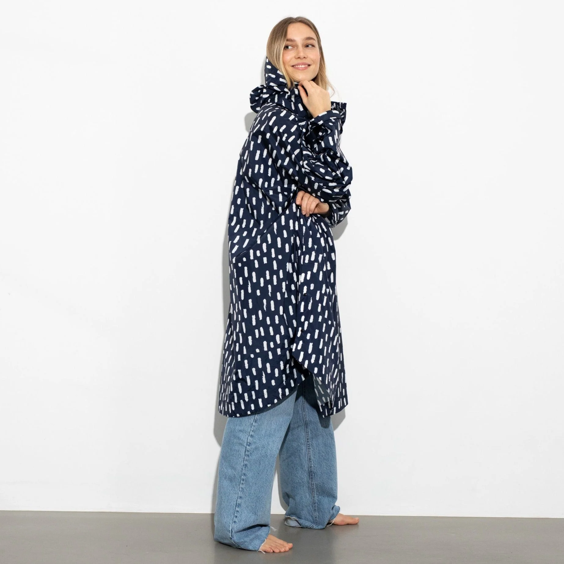 Raincoat drops navy/white - Image 8