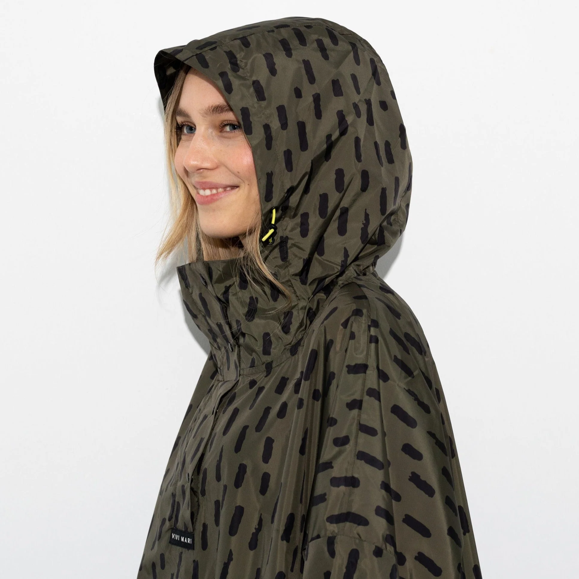 Raincoat drops olive/black - Image 10
