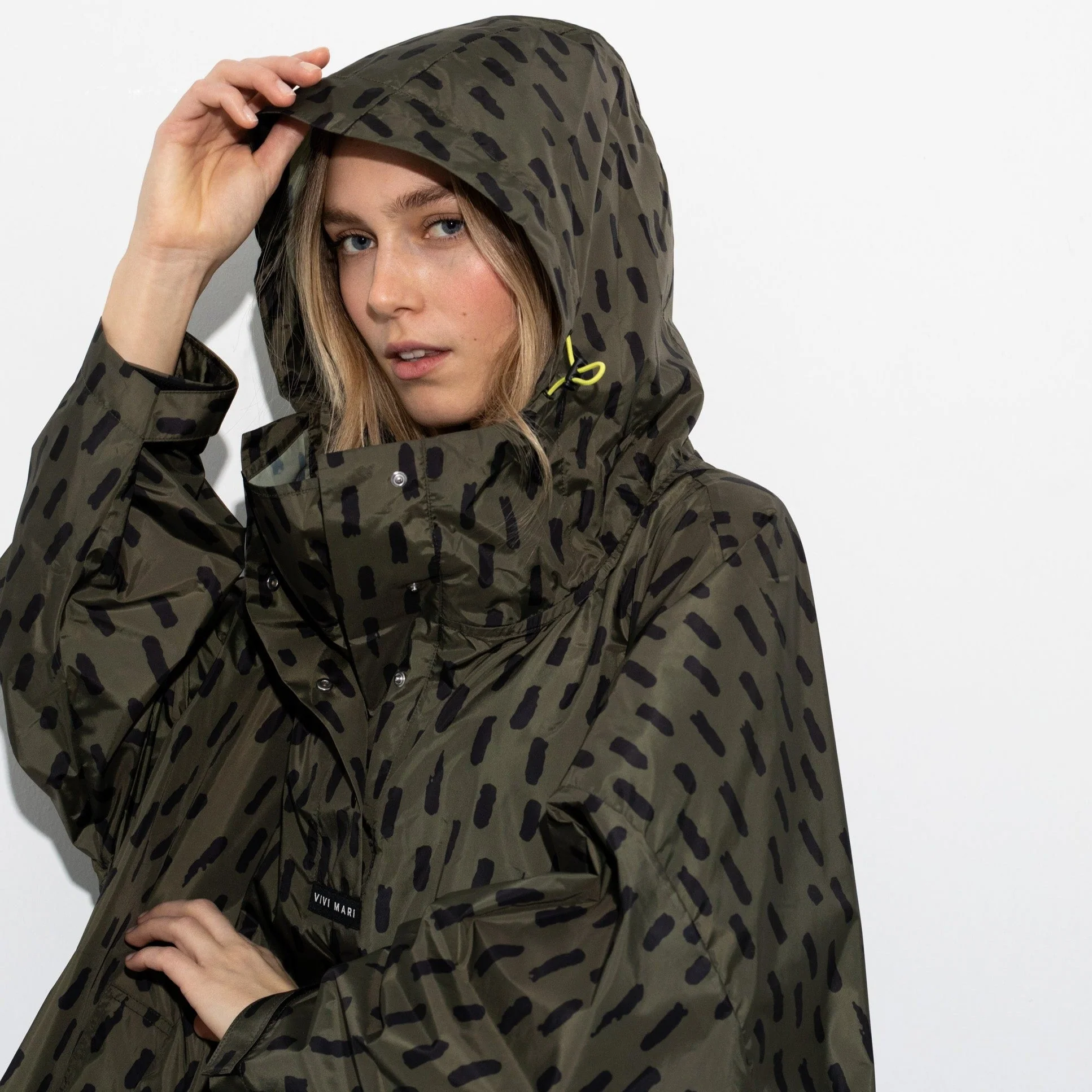 Raincoat drops olive/black - Image 3