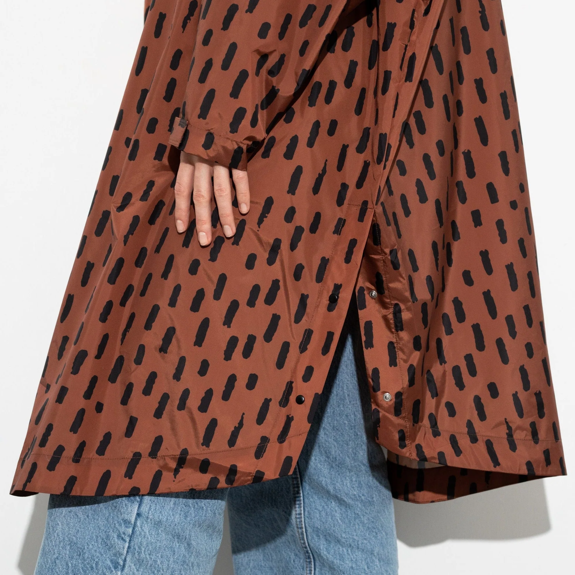 Raincoat drops rust/black - Image 13