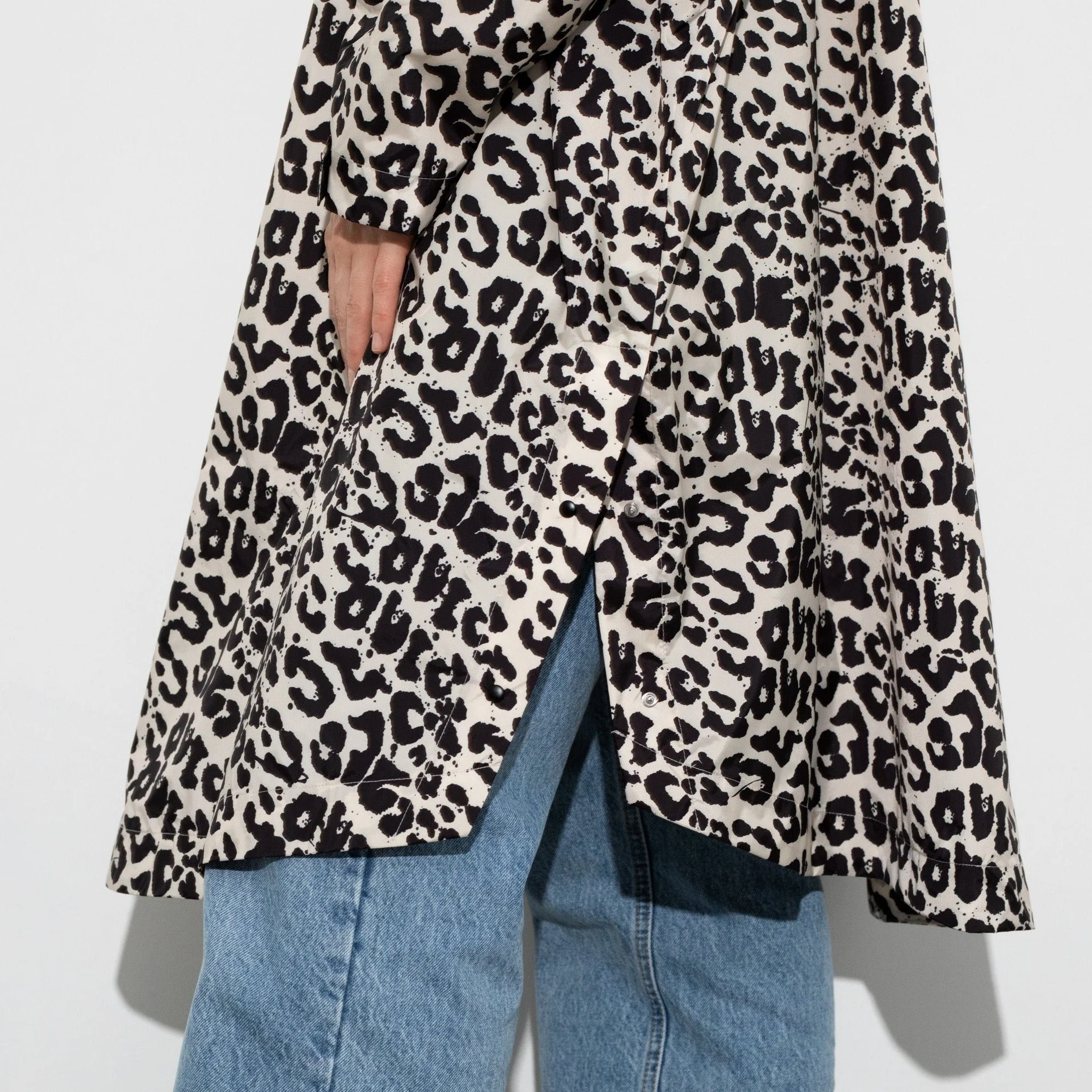 Raincoat leo splashes black/sand - Image 15