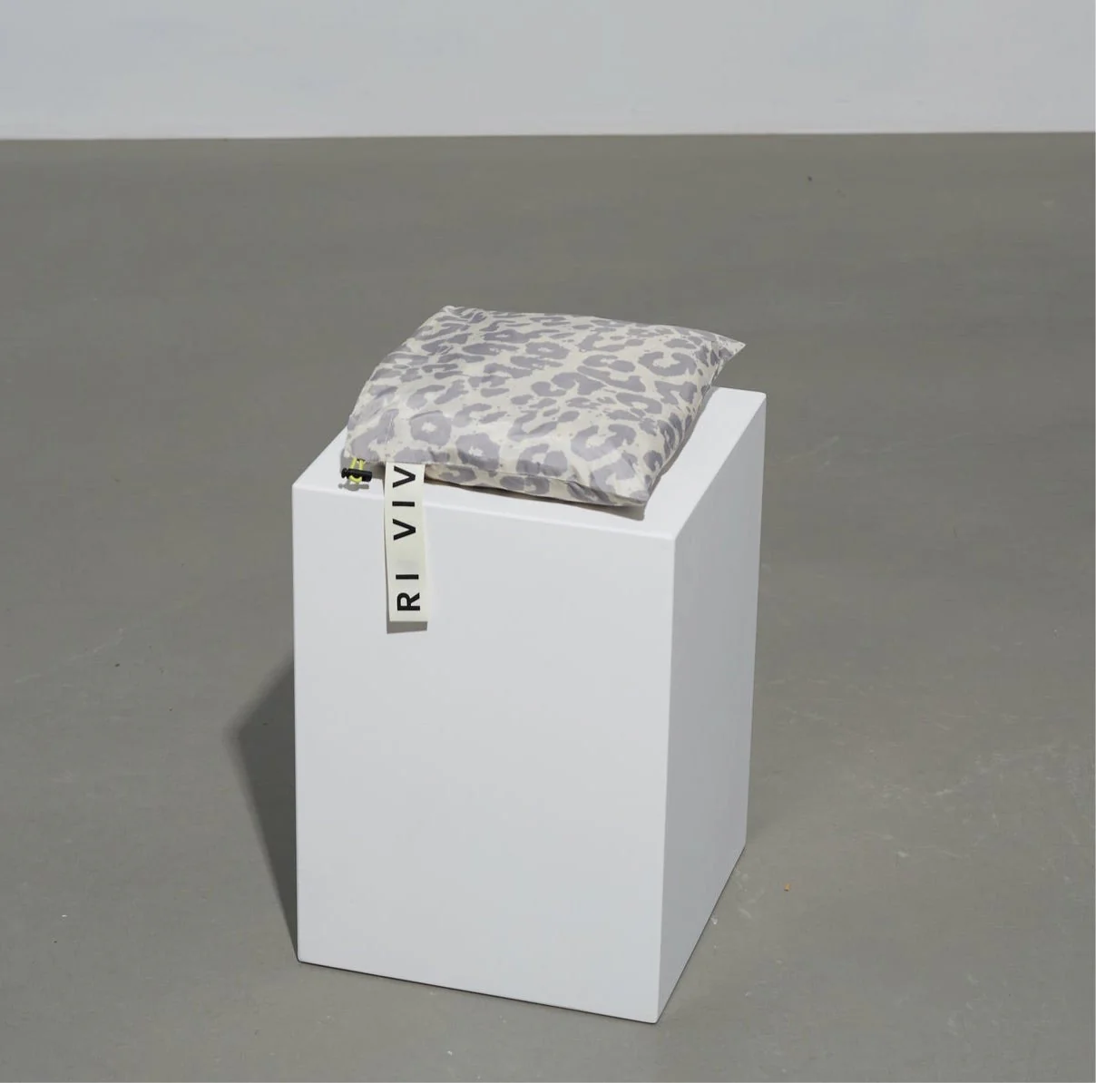 Raincoat leo splashes grey/sand - Image 16