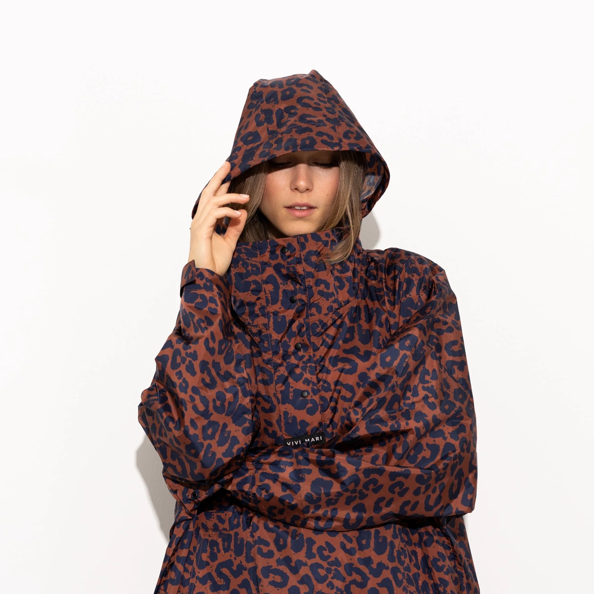 Raincoat leo splashes navy/rust - Image 19
