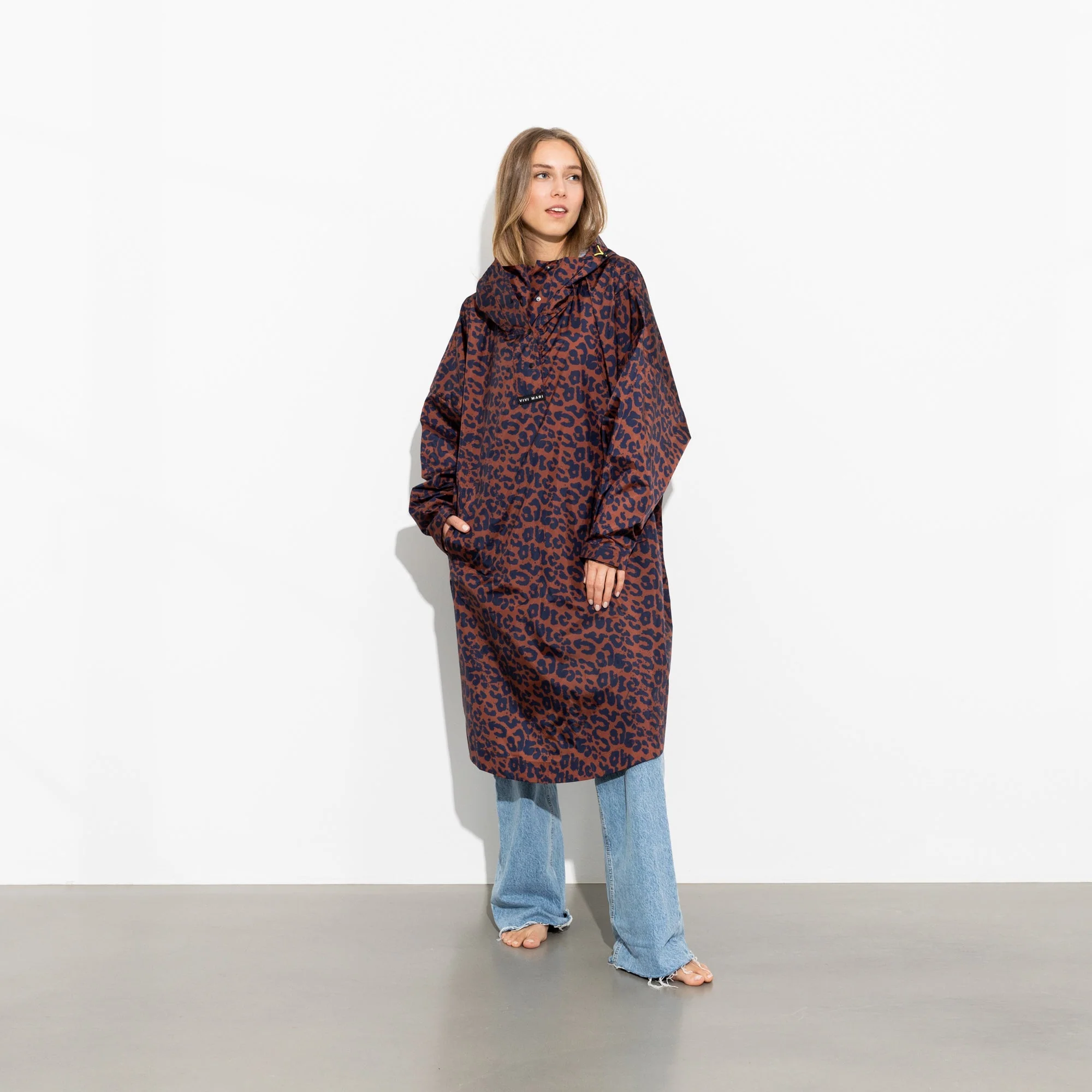 Raincoat leo splashes navy/rust - Image 7