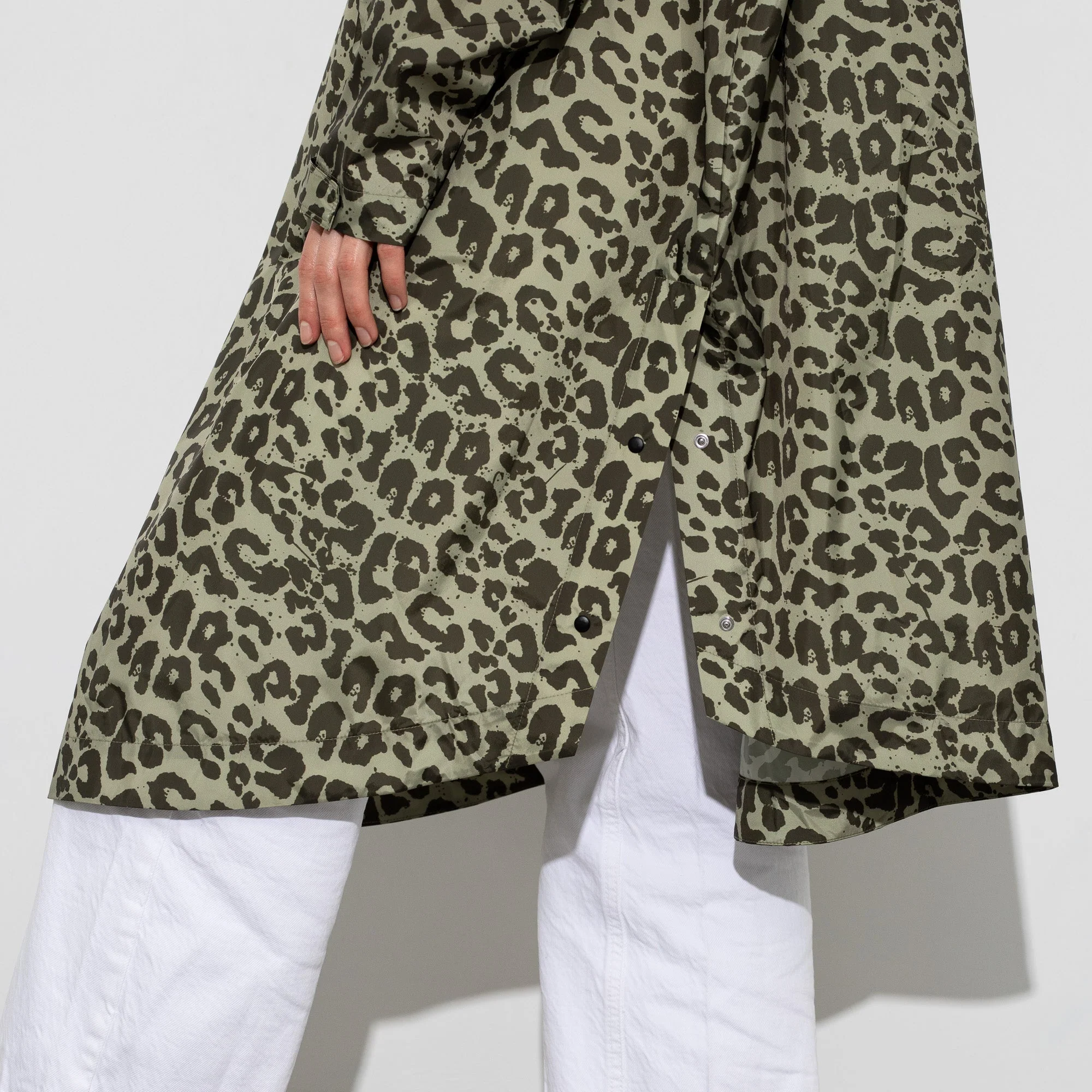 Raincoat leo splashes olive/pale olive - Image 11