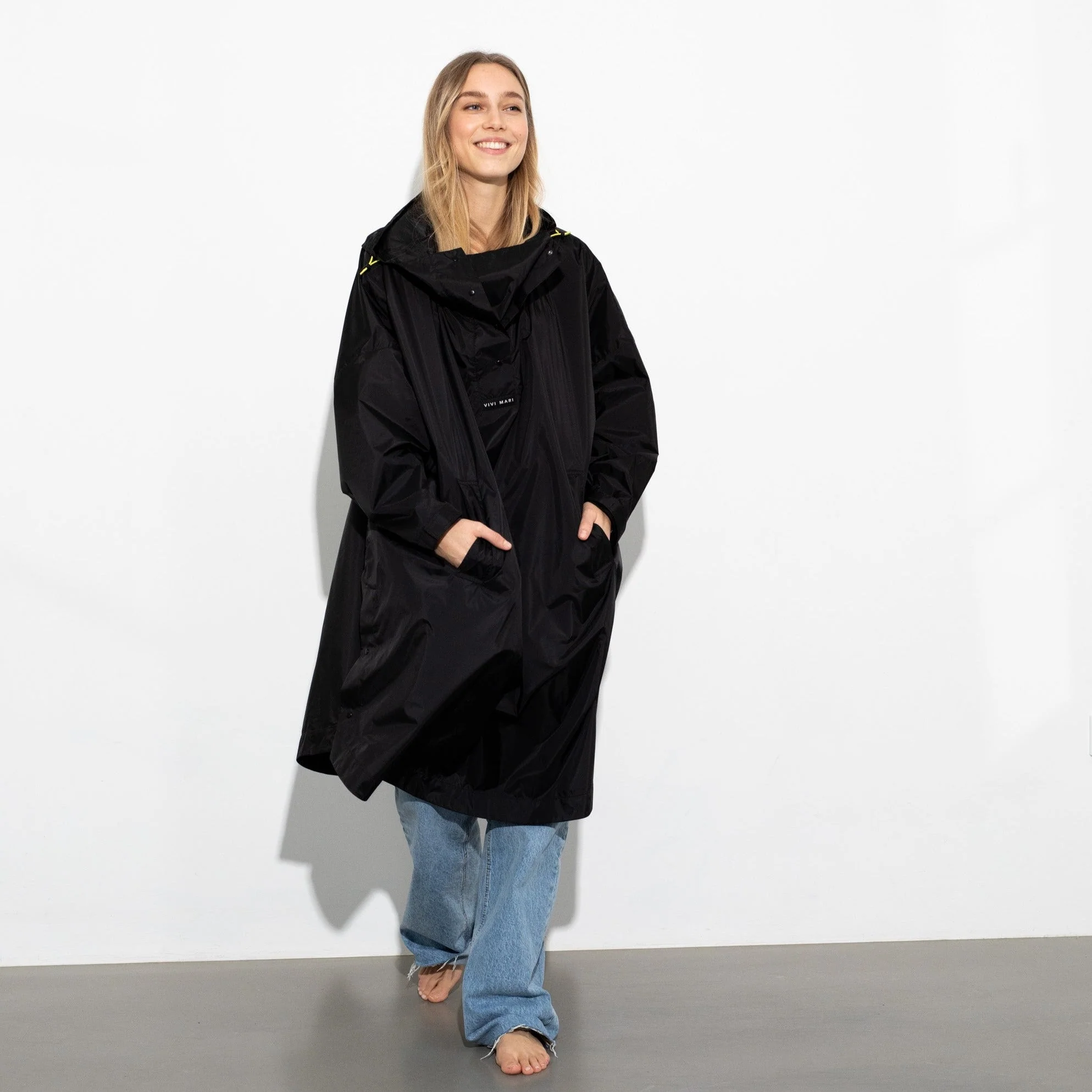 Raincoat solid black - Image 15