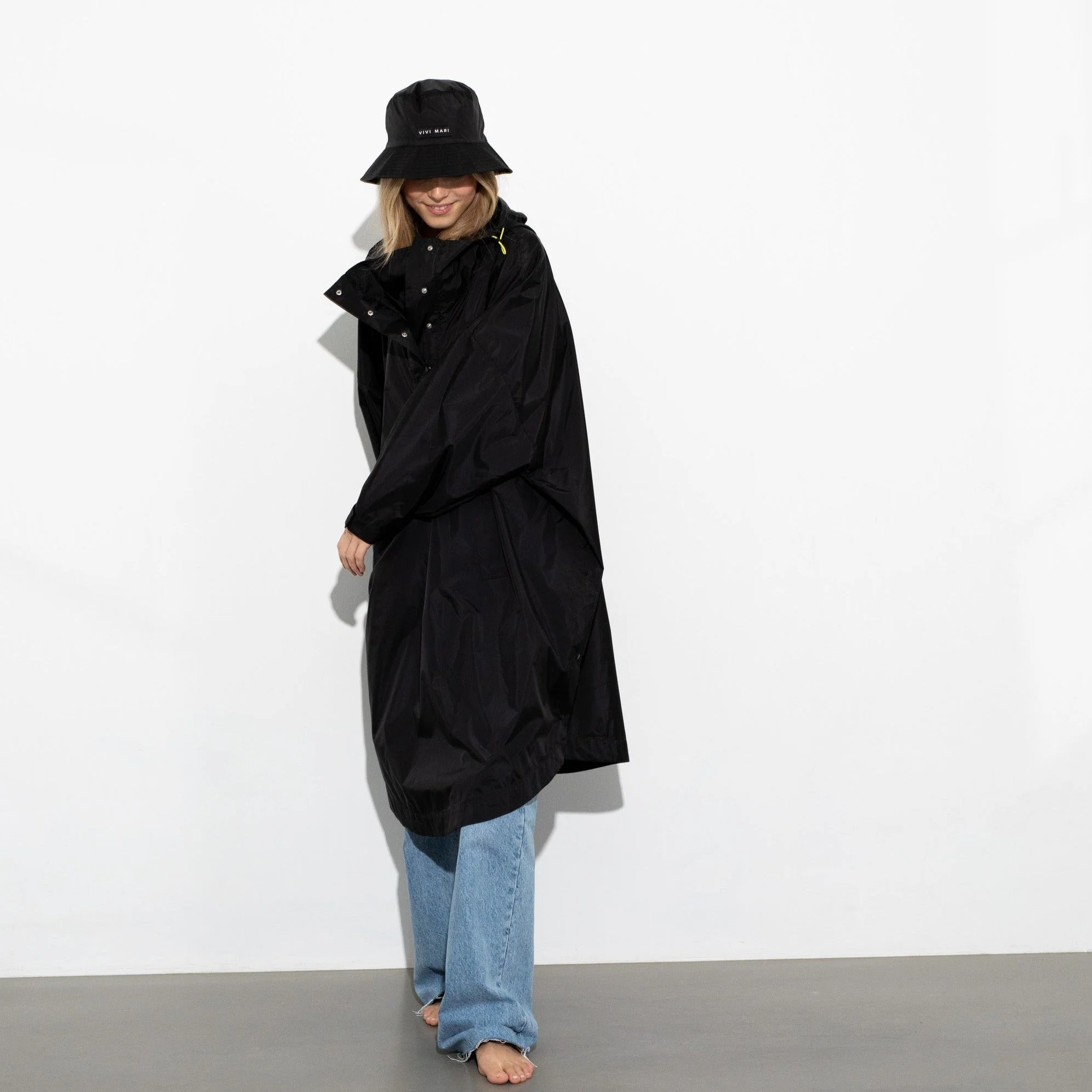 Raincoat solid black - Image 23