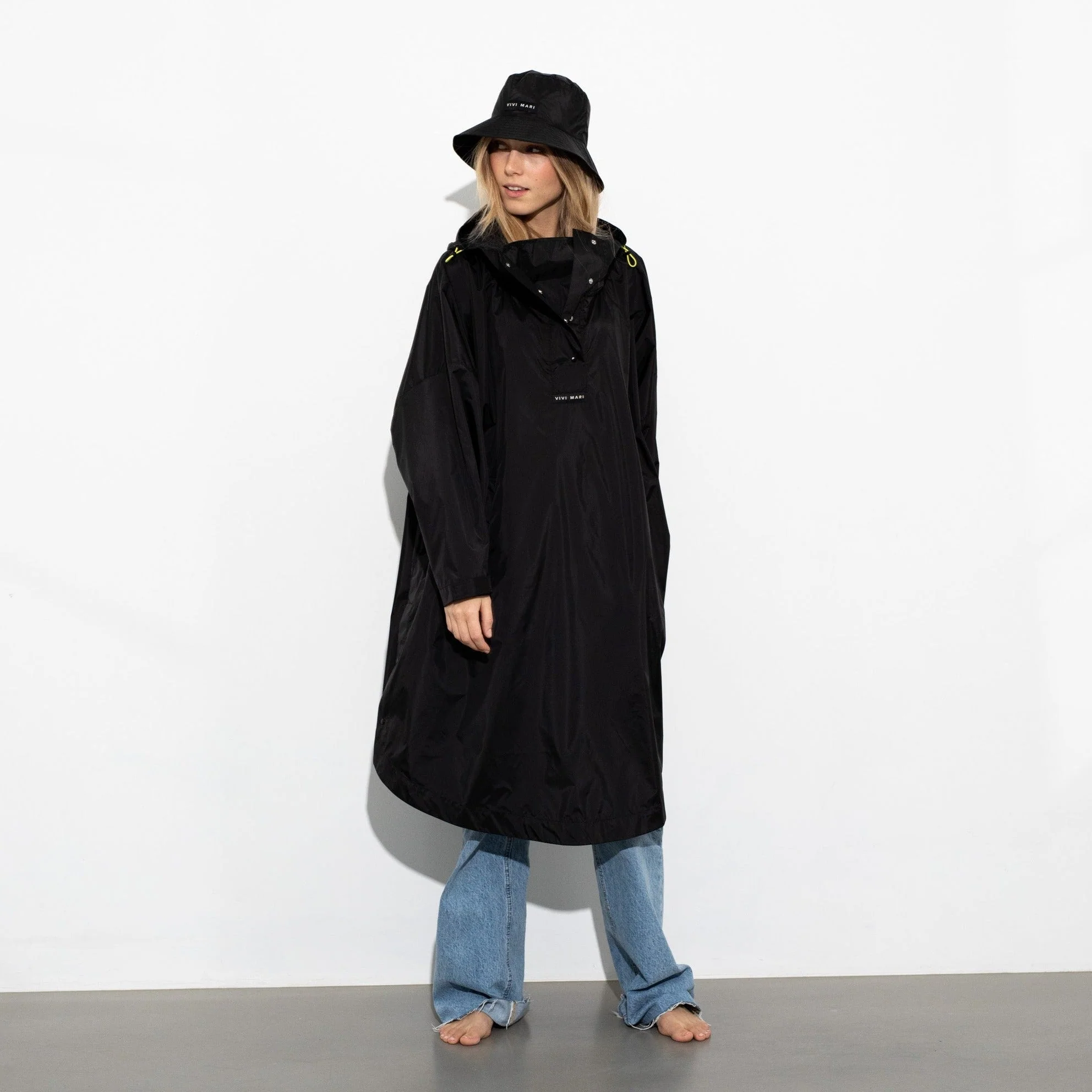 Raincoat solid black - Image 3