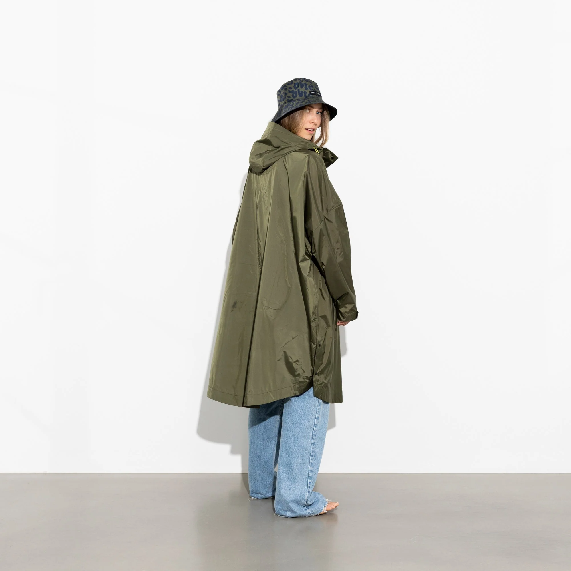 Raincoat solid olive - Image 28