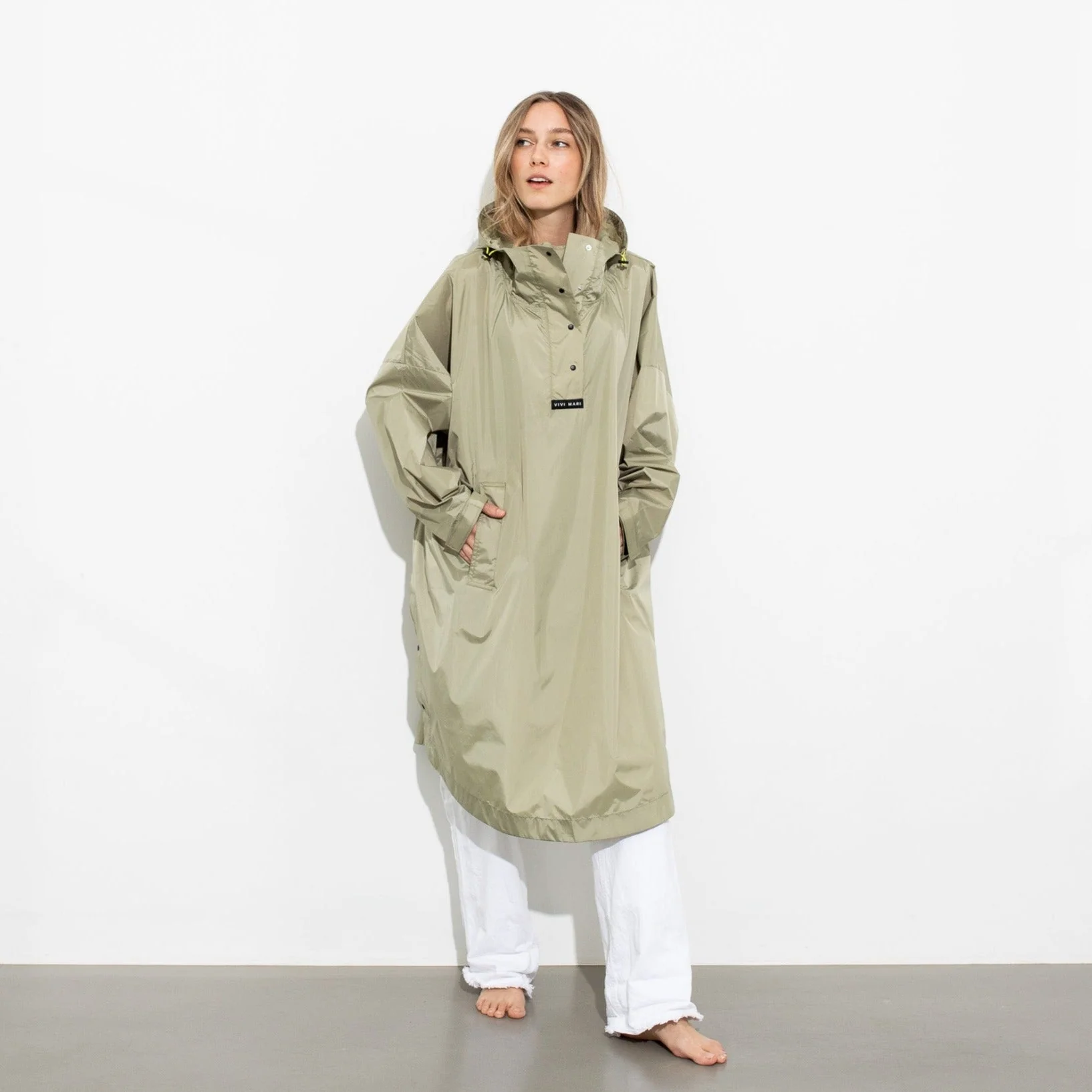 Raincoat solid pale olive - Image 10
