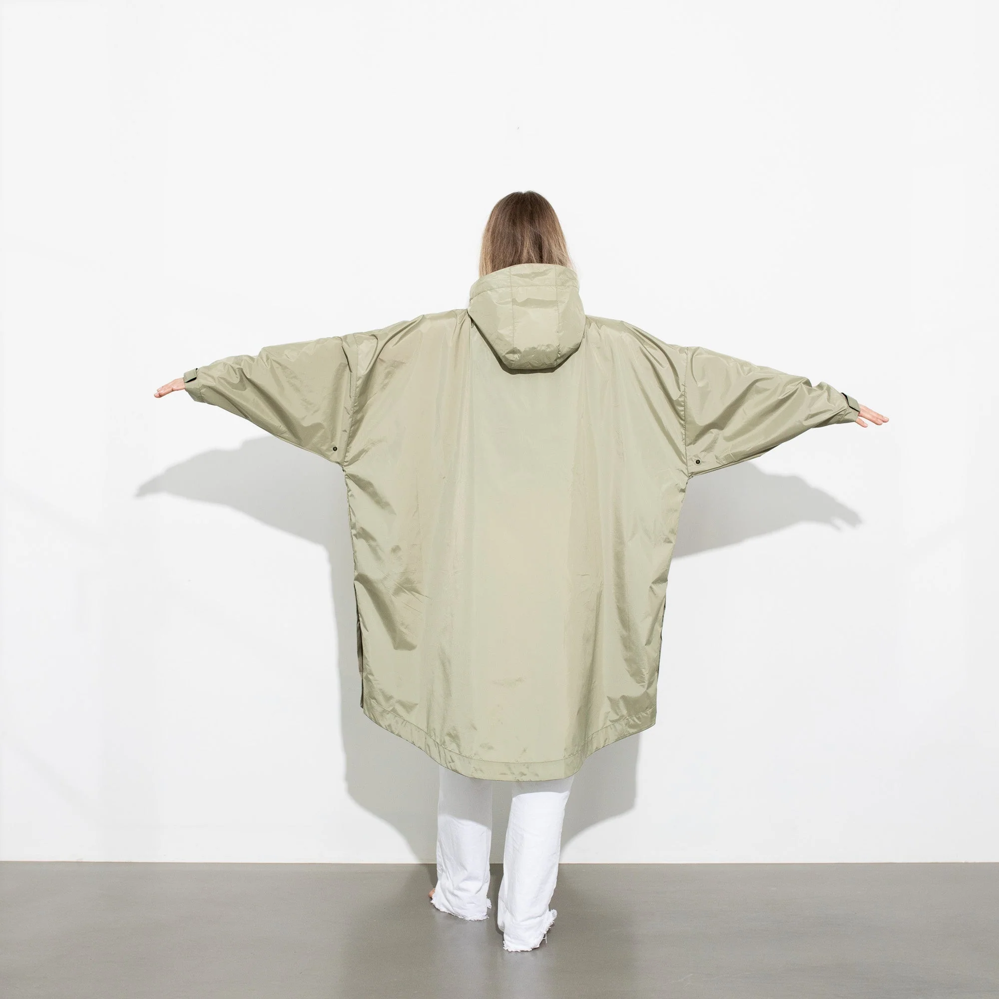 Raincoat solid pale olive - Image 18