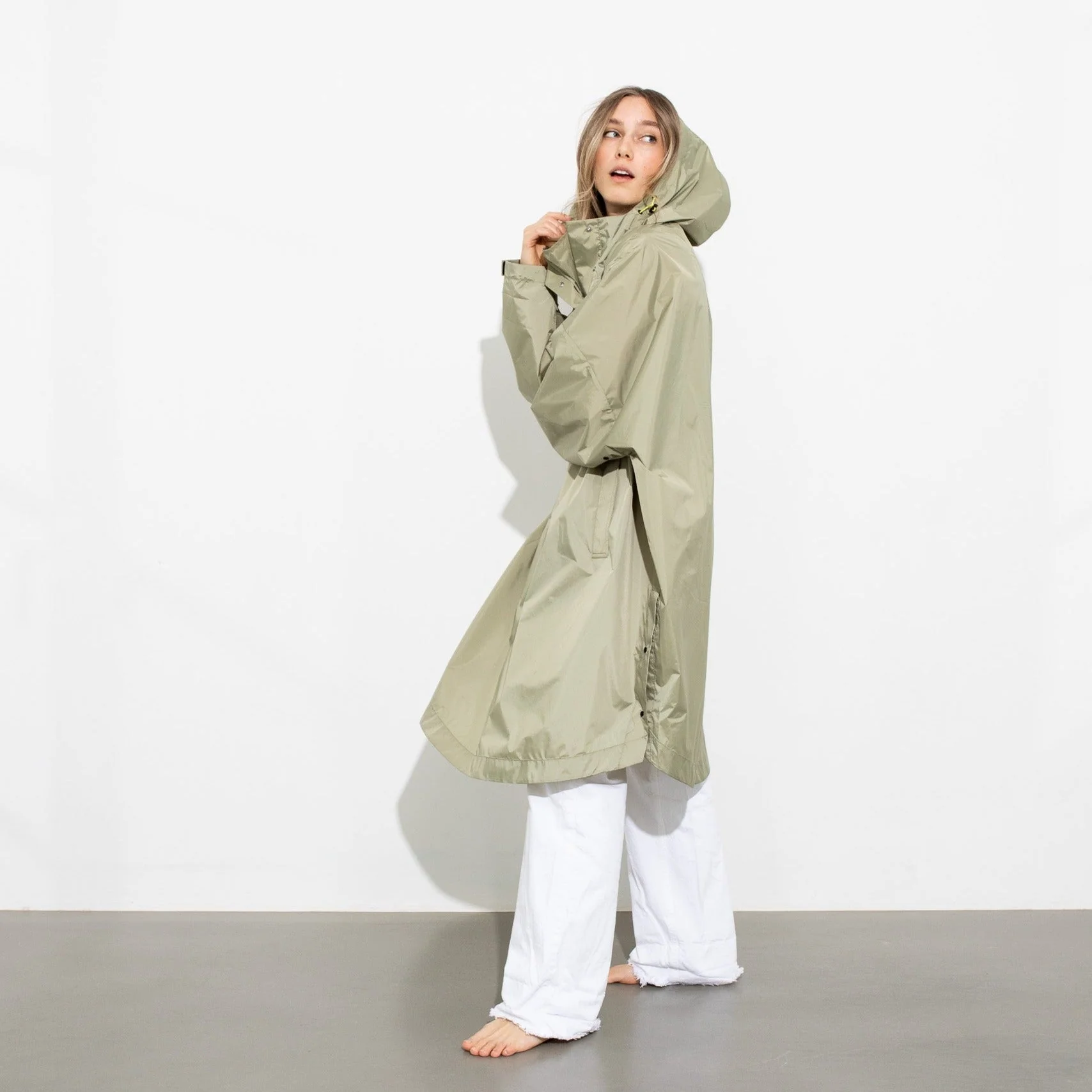 Raincoat solid pale olive - Image 6
