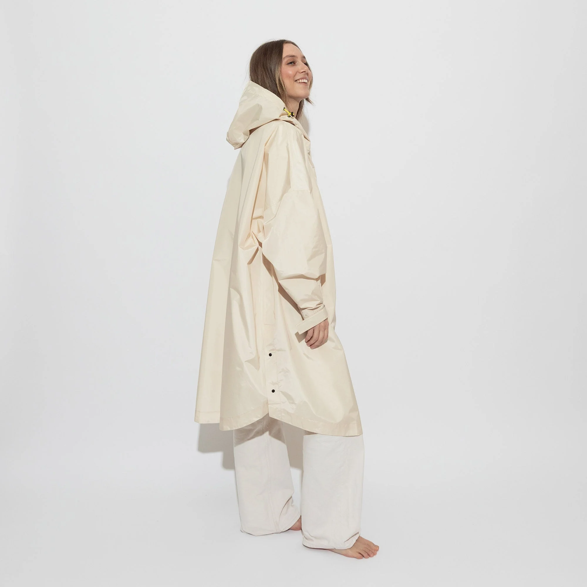 Raincoat solid sand - Image 9