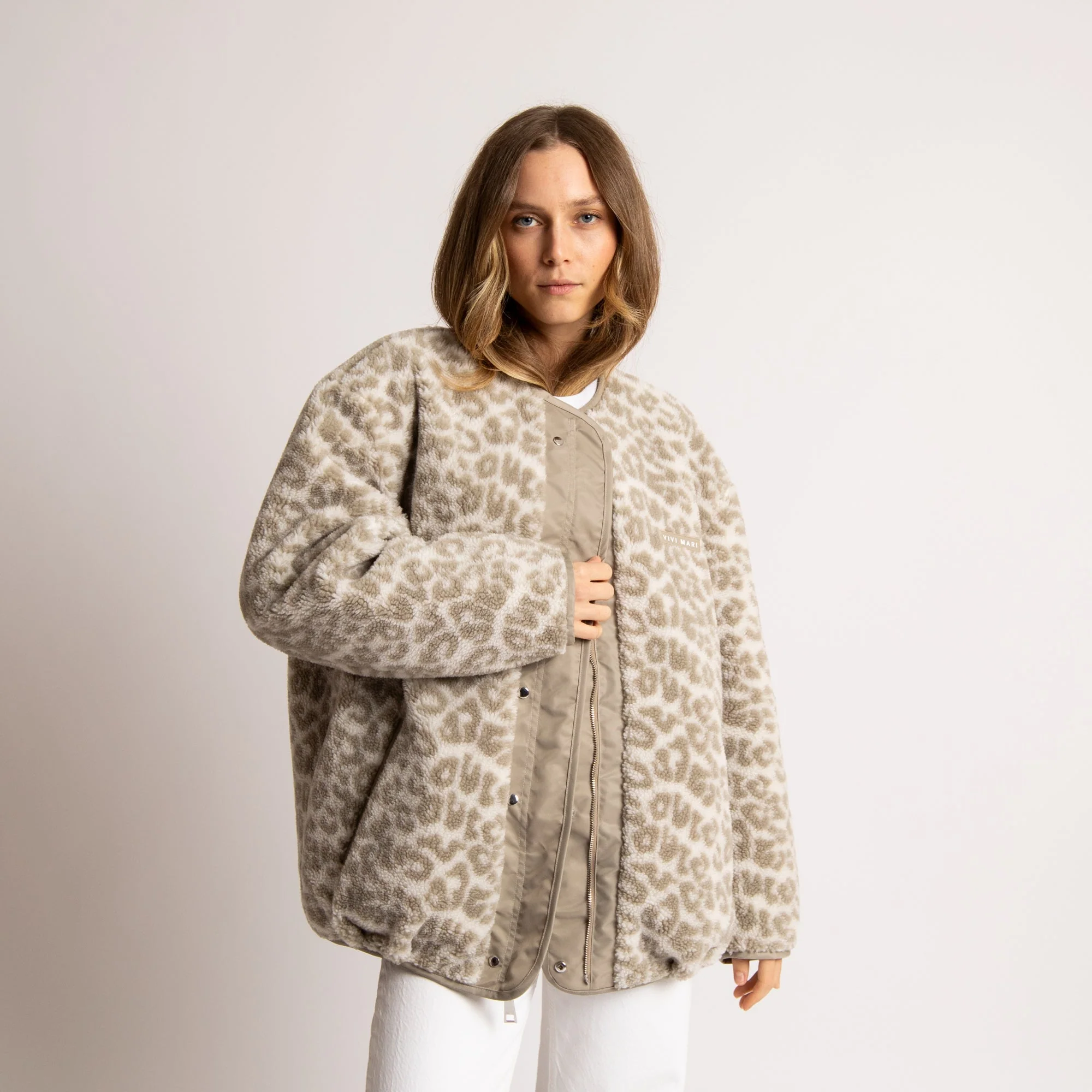 Reversible Bomber Jacket - stone/leo stone-sand - Image 4