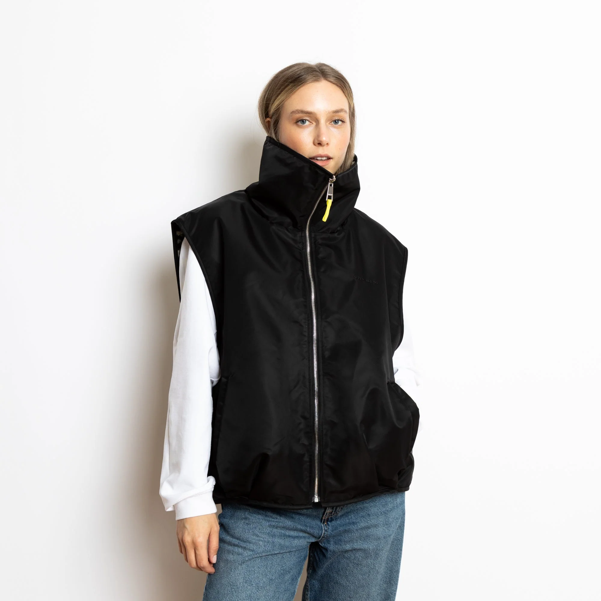 Reversible Bomber Vest - black/leo black-sand - Image 9