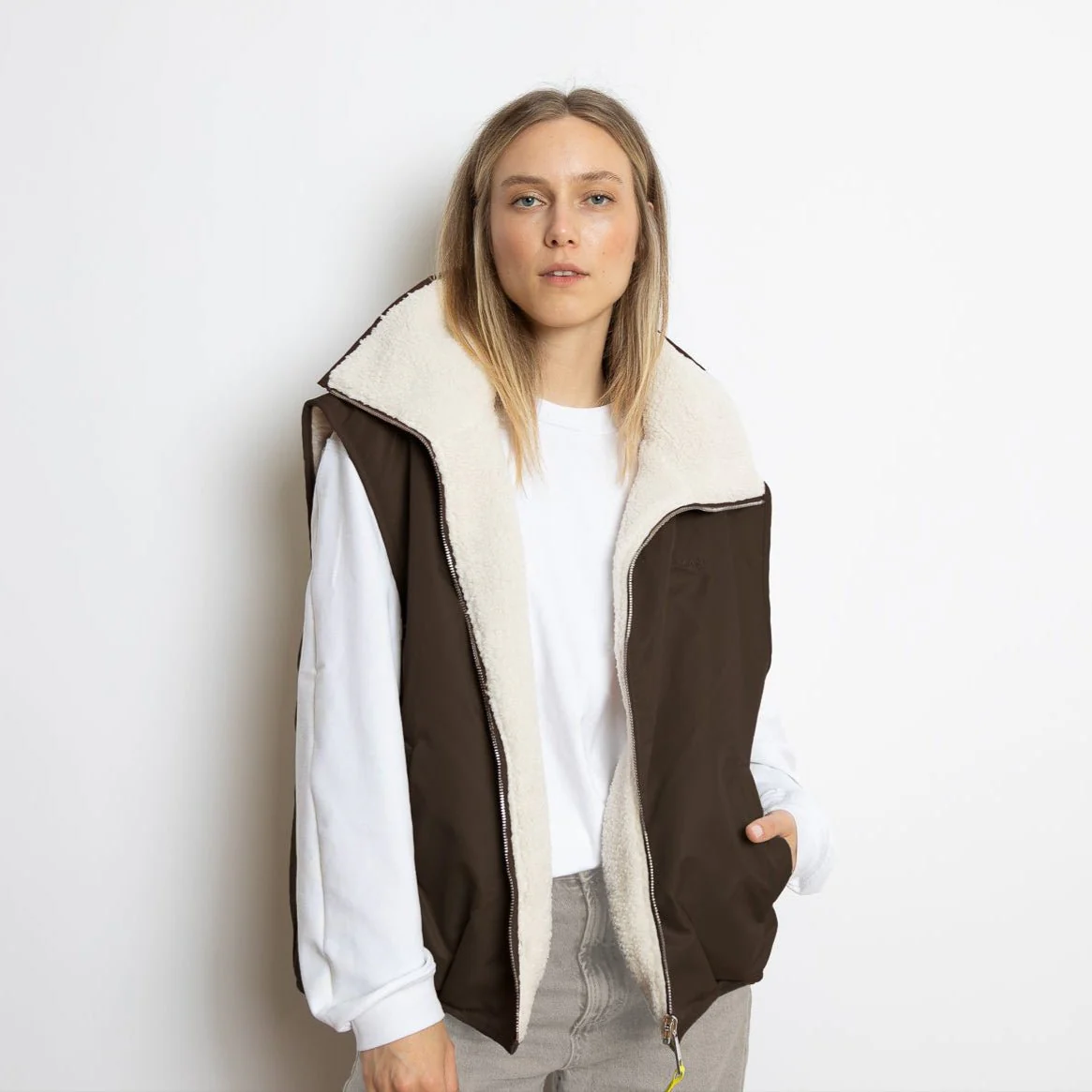Reversible Bomber Vest - chocolate/sand - Image 3