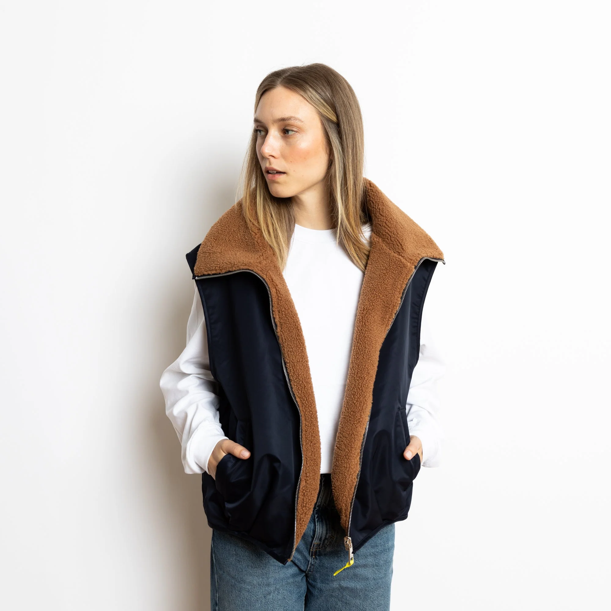 Reversible Bomber Vest - navy/caramel - Image 9