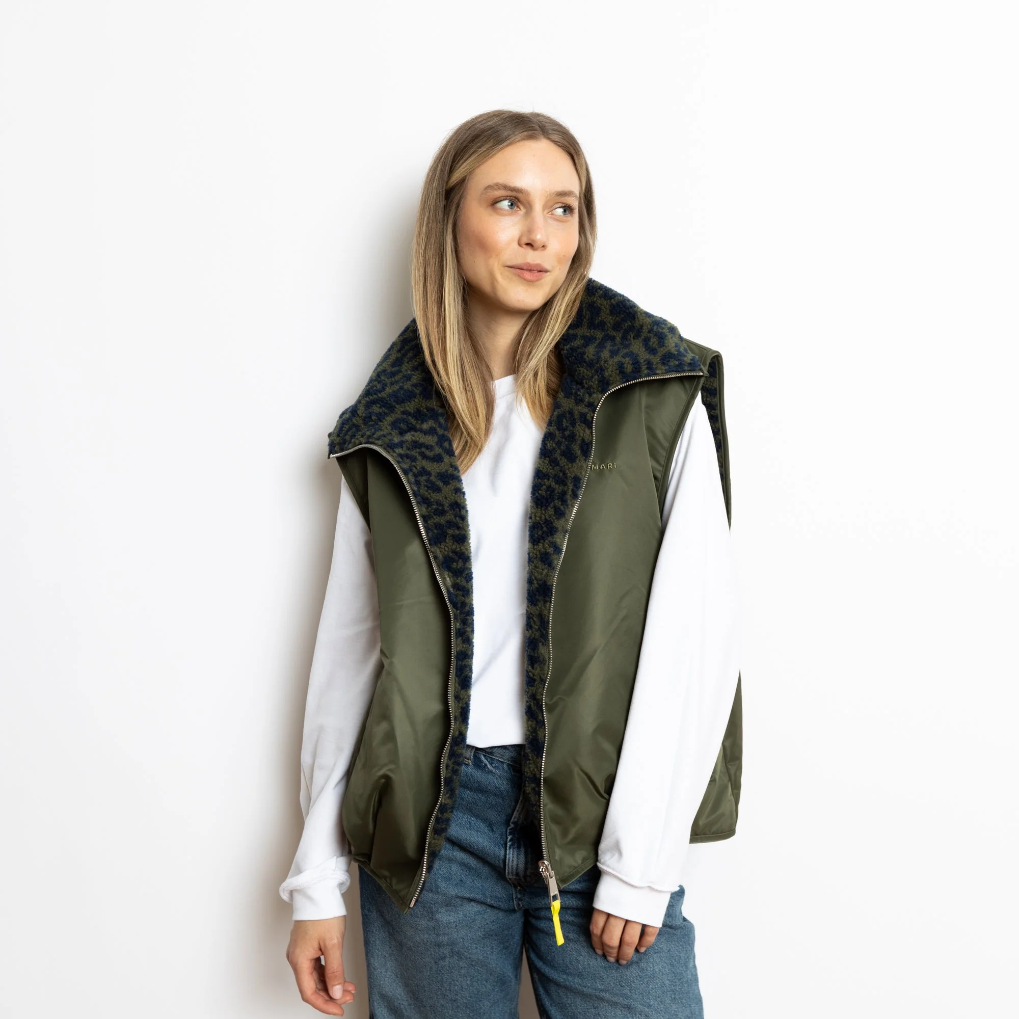 Reversible Bomber Vest - olive/leo navy-olive - Image 11