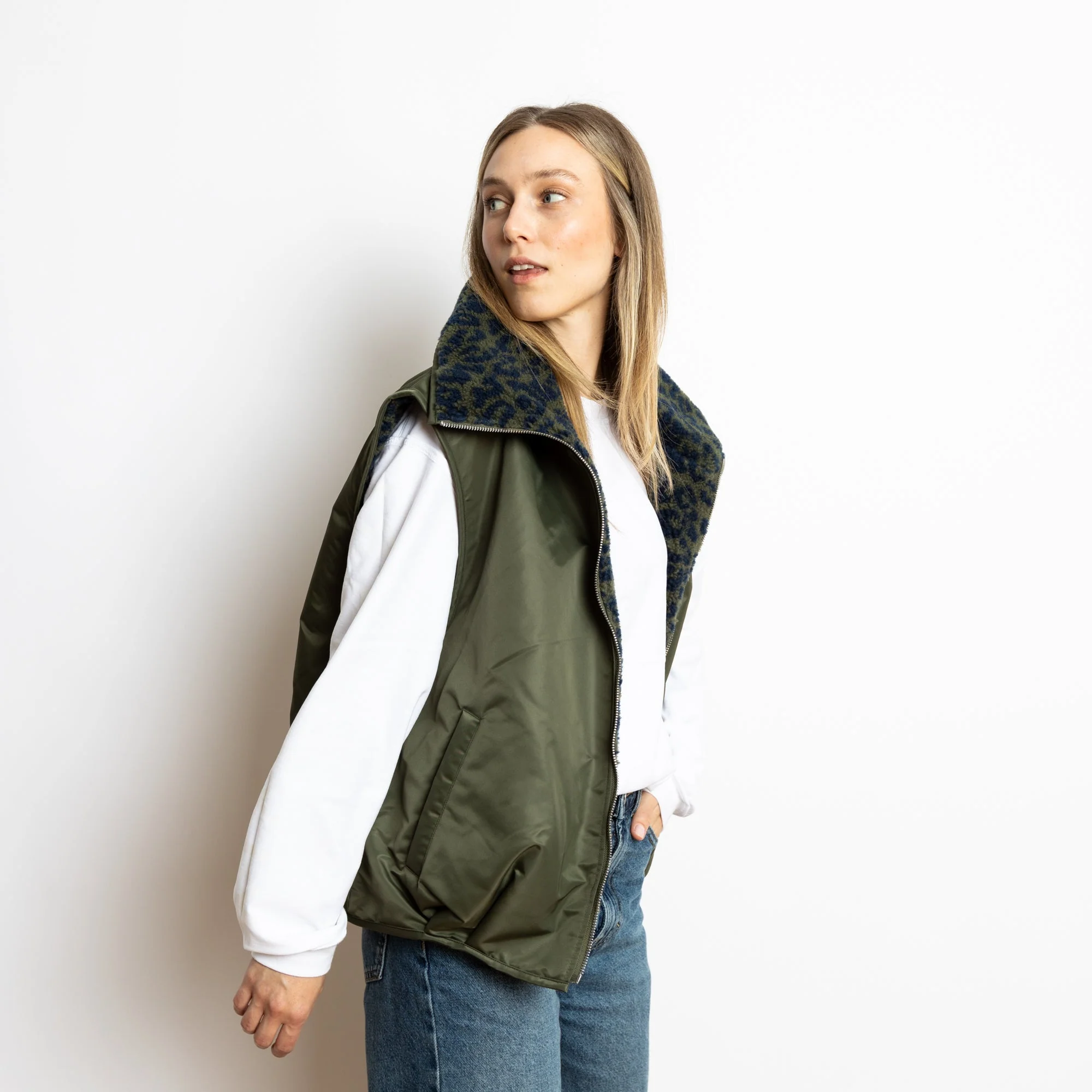 Reversible Bomber Vest - olive/leo navy-olive - Image 12