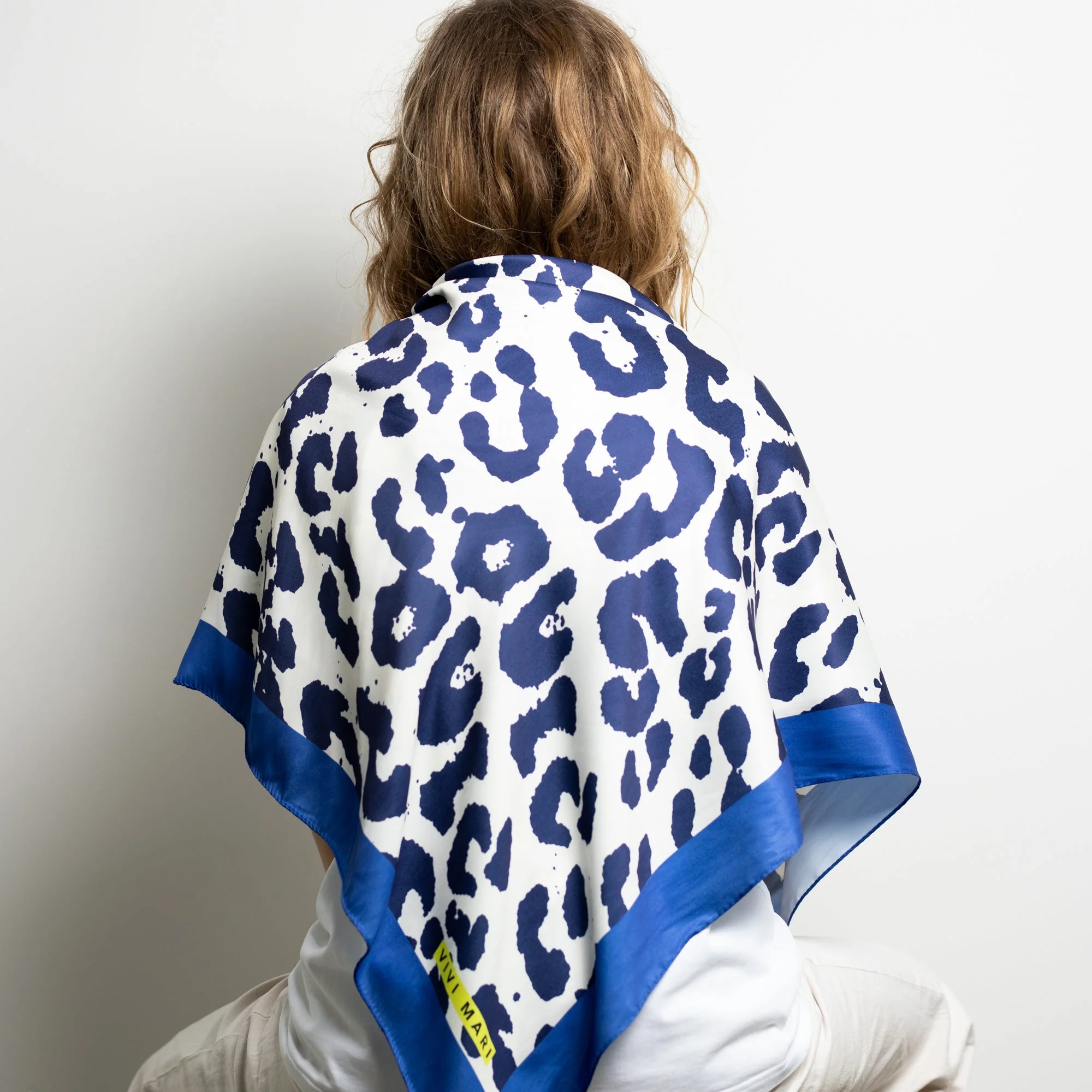 Scarf leo - navy/white - Image 11