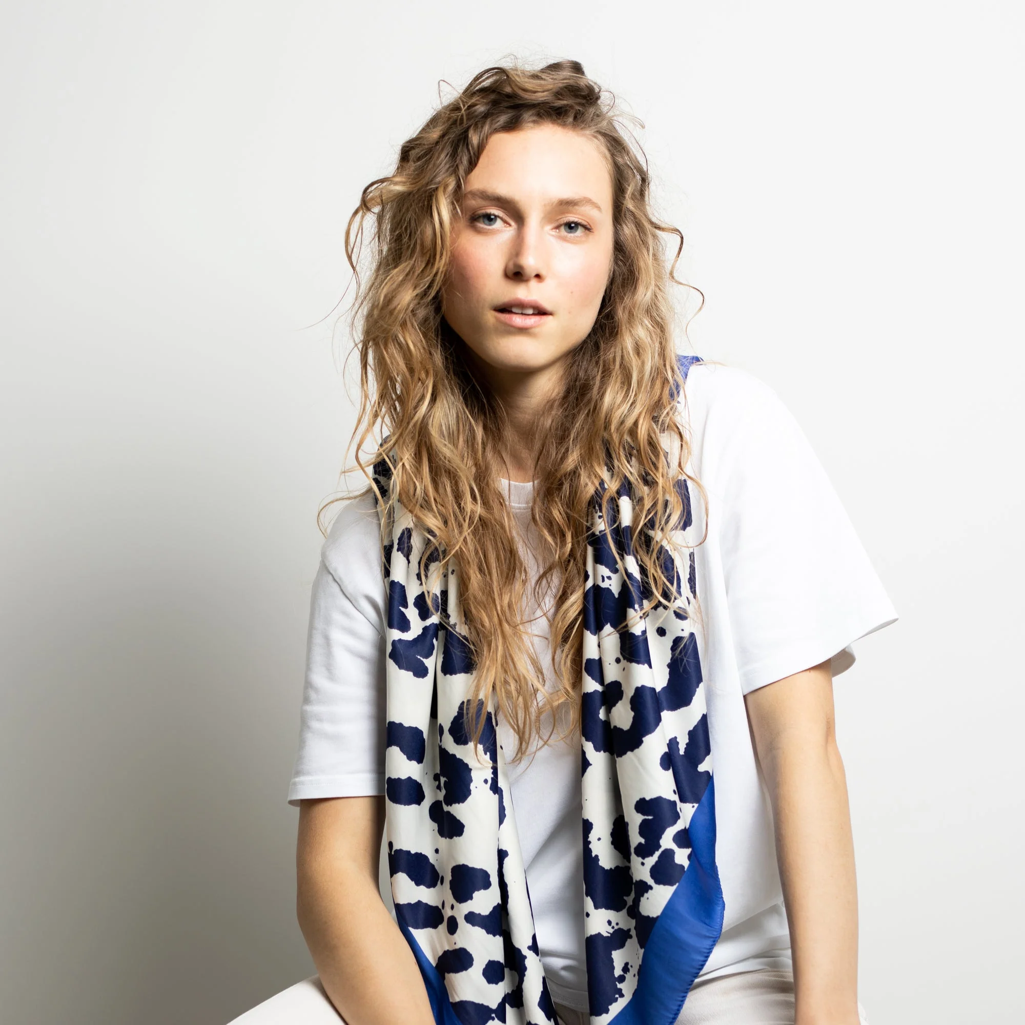 Scarf leo - navy/white - Image 3