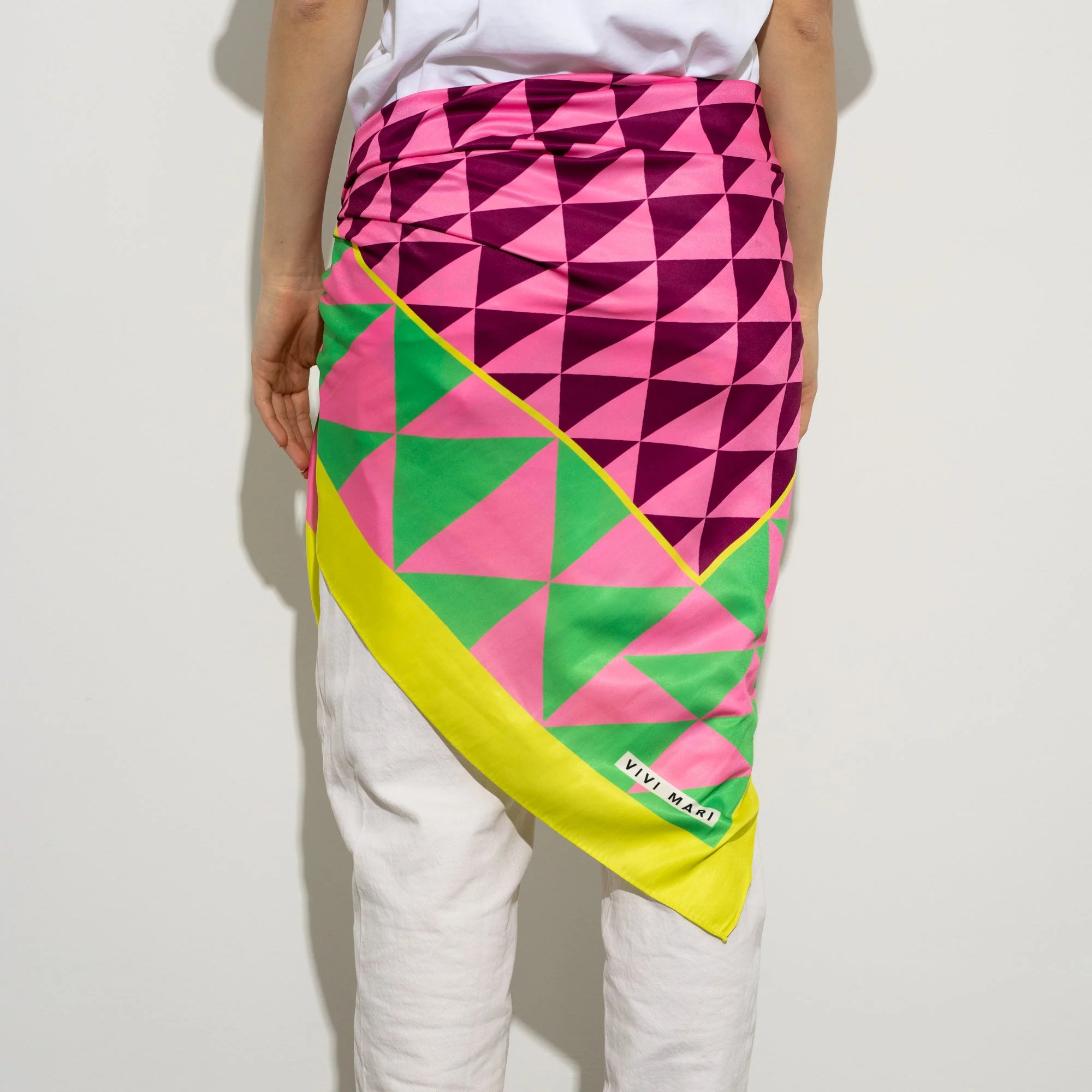 Scarf triangles - green/pink - Image 15