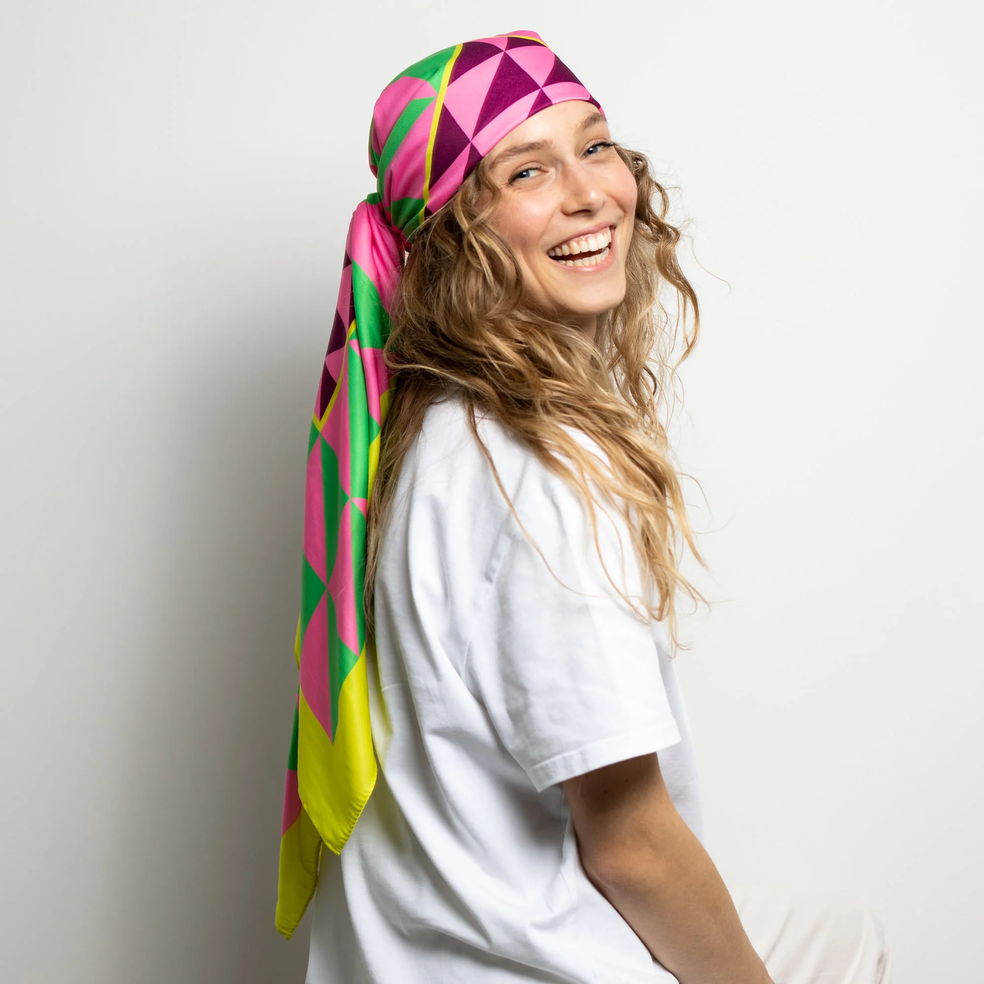 Scarf triangles - green/pink - Image 5