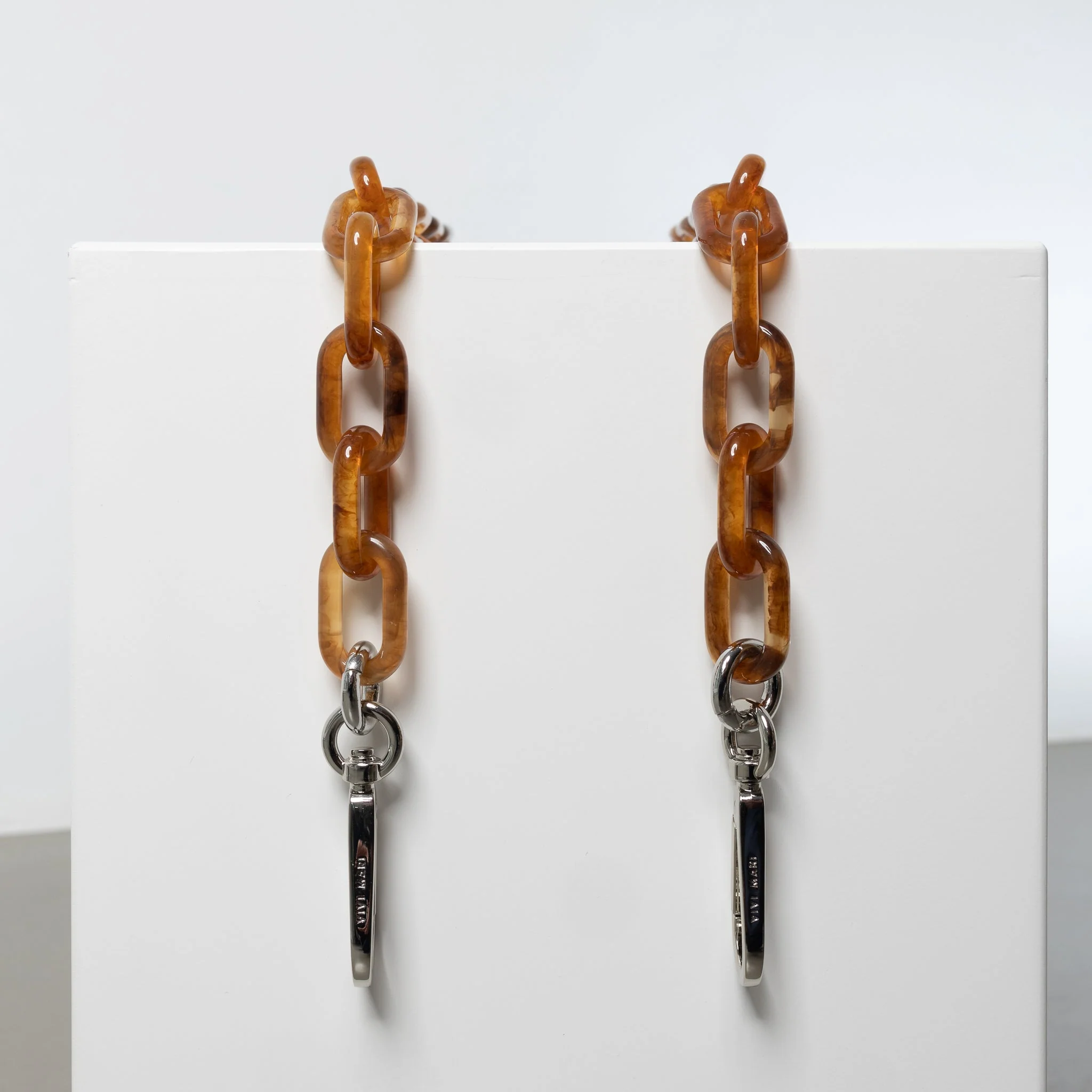 strap acrylic chain amber - short - Image 11