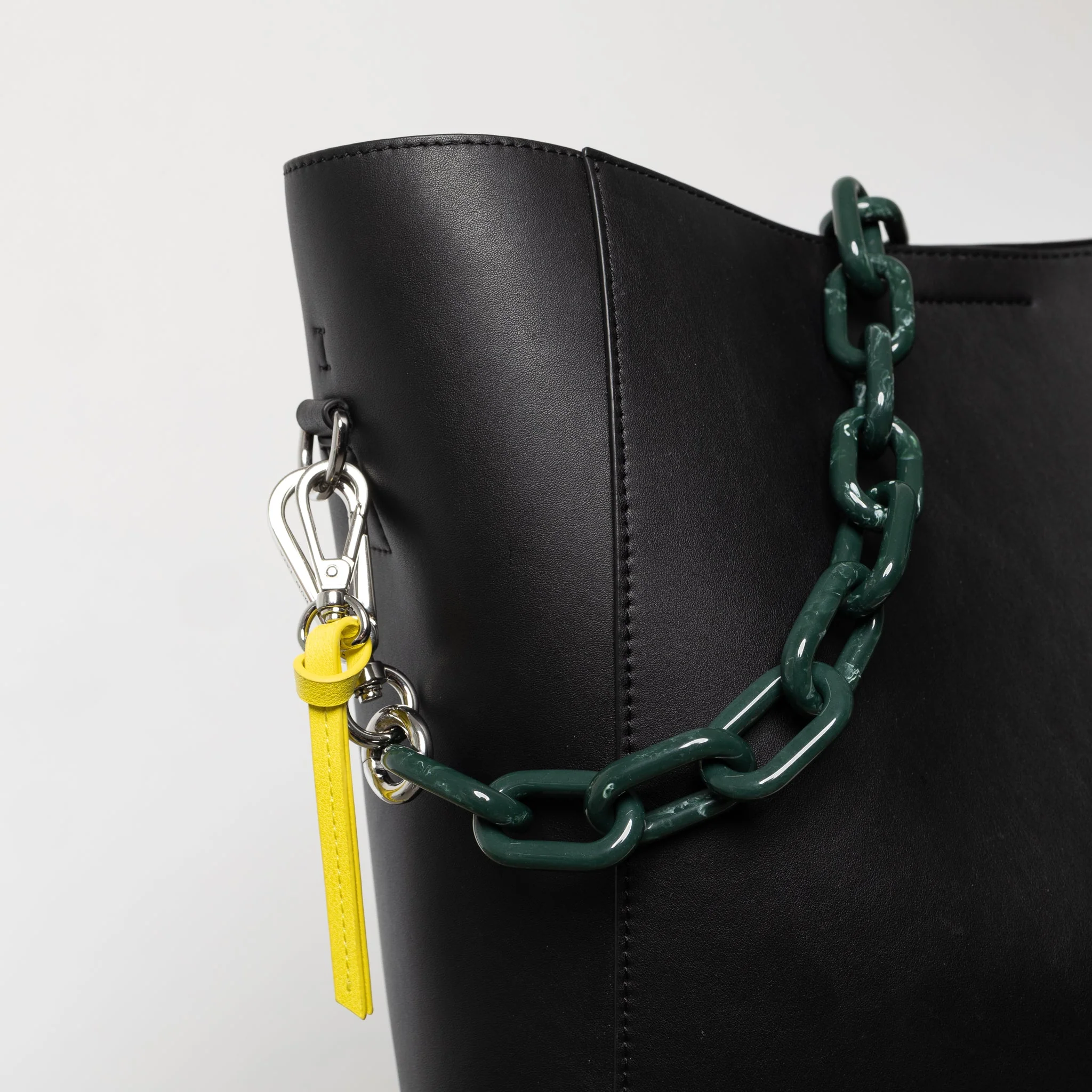 strap acrylic chain forest green - short - Image 14