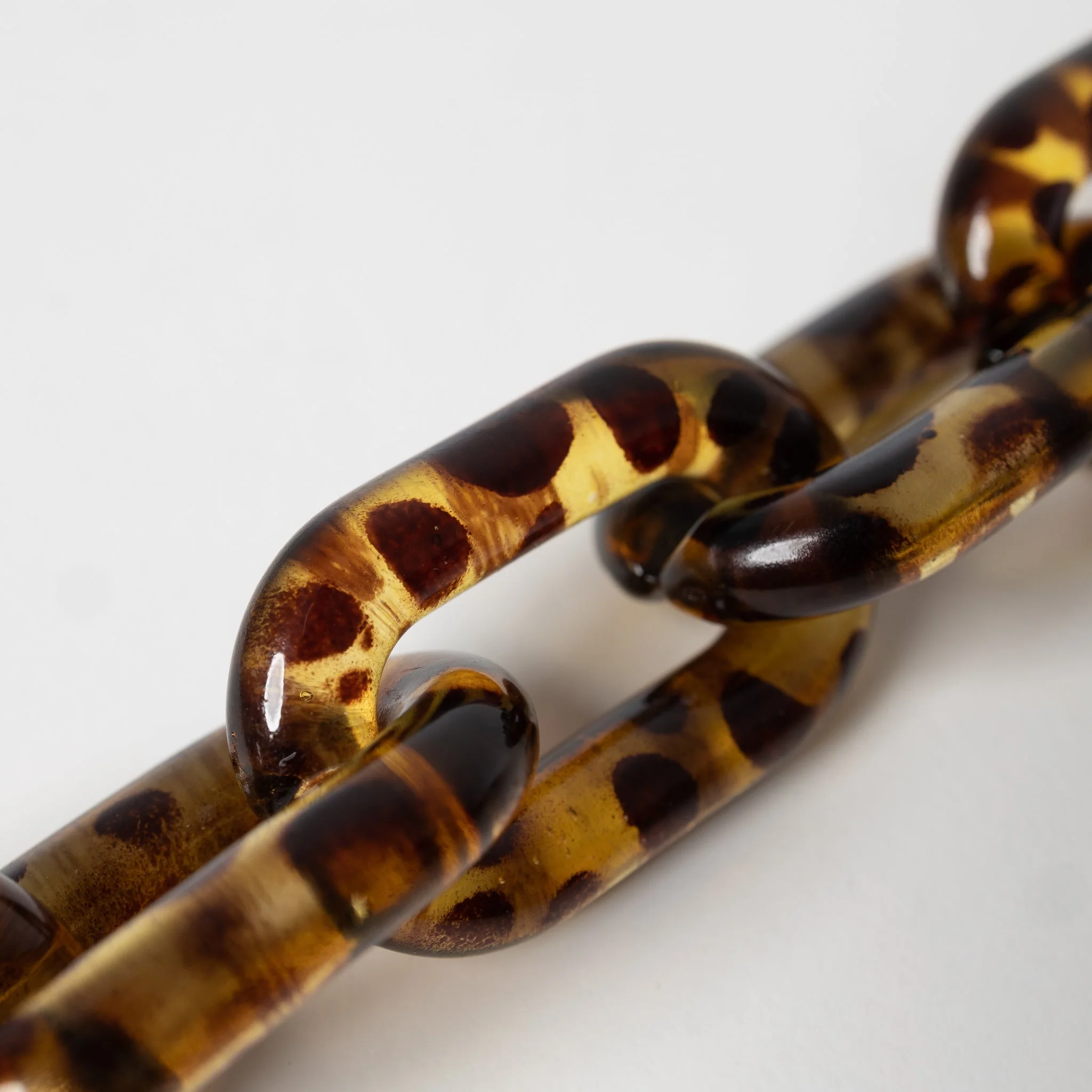 strap acrylic chain leo - long - Image 3