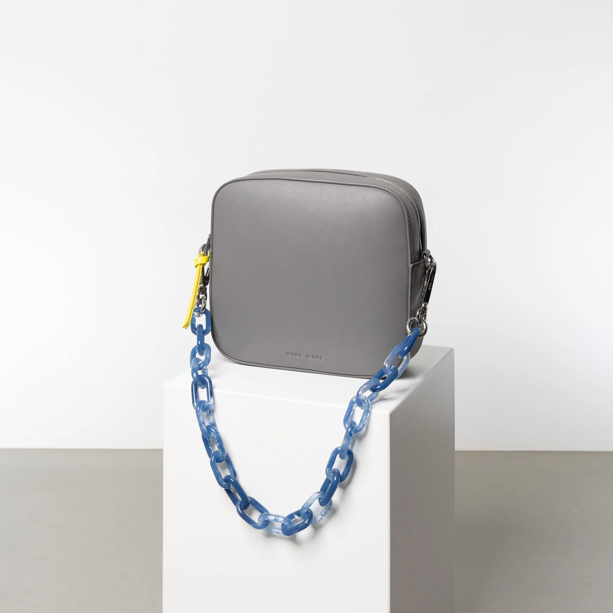 strap acrylic chain ocean blue - short - Image 12